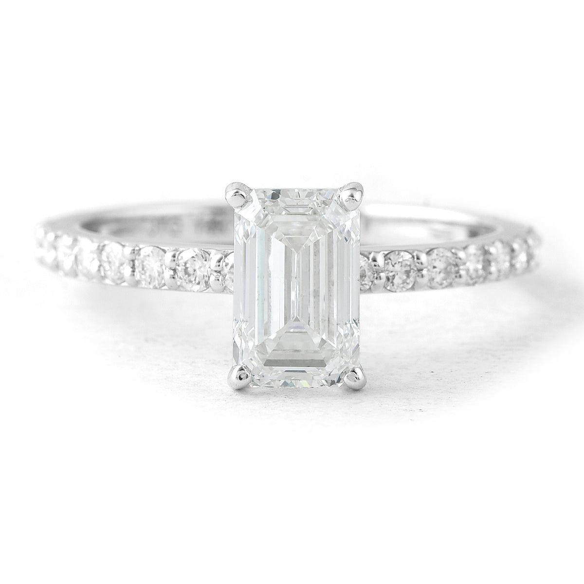 1.94 Carats Lab Grown Diamond 14K Gold Ring