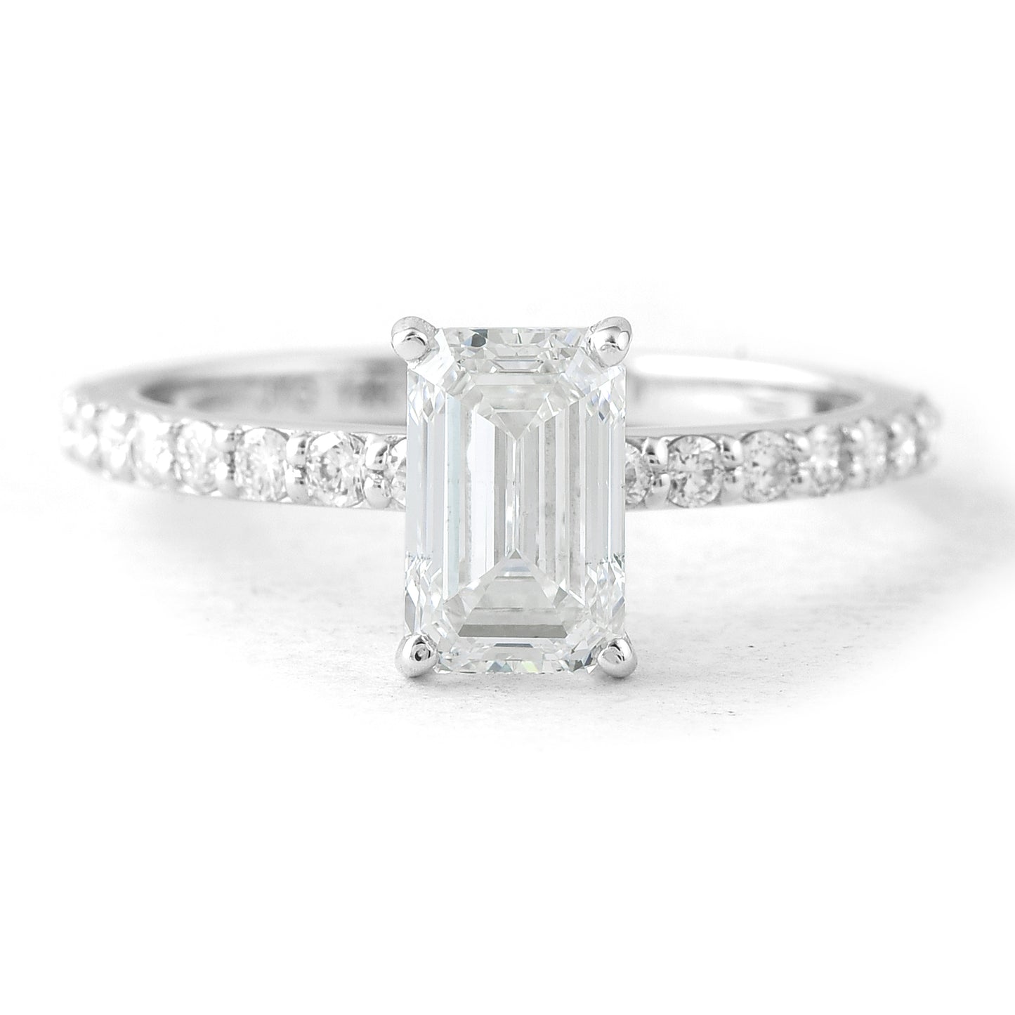 1.94 Carats Lab Grown Diamond 14K Gold Ring