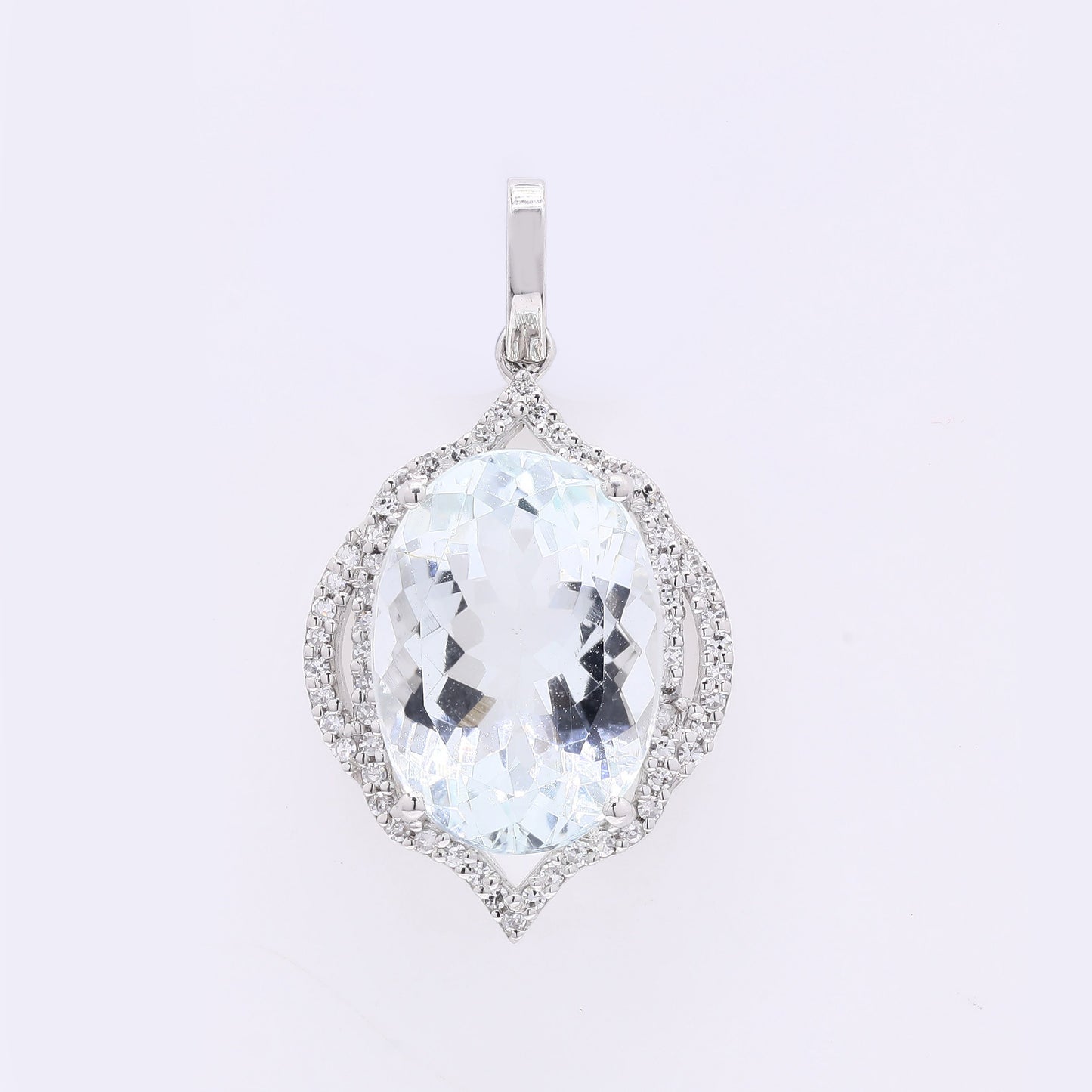 5.44 Ct Oval Mixed Cut Natural Aquamarine 950 Platinum Pendant