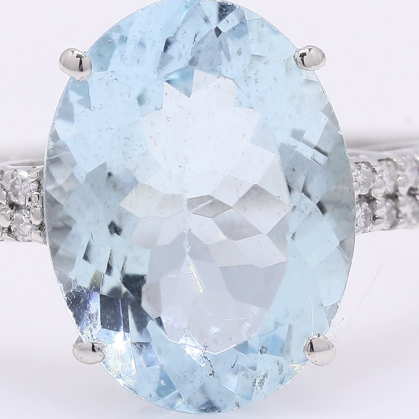 2.87 Ct Oval Mixed Cut Natural Aquamarine 950 Platinum Ring