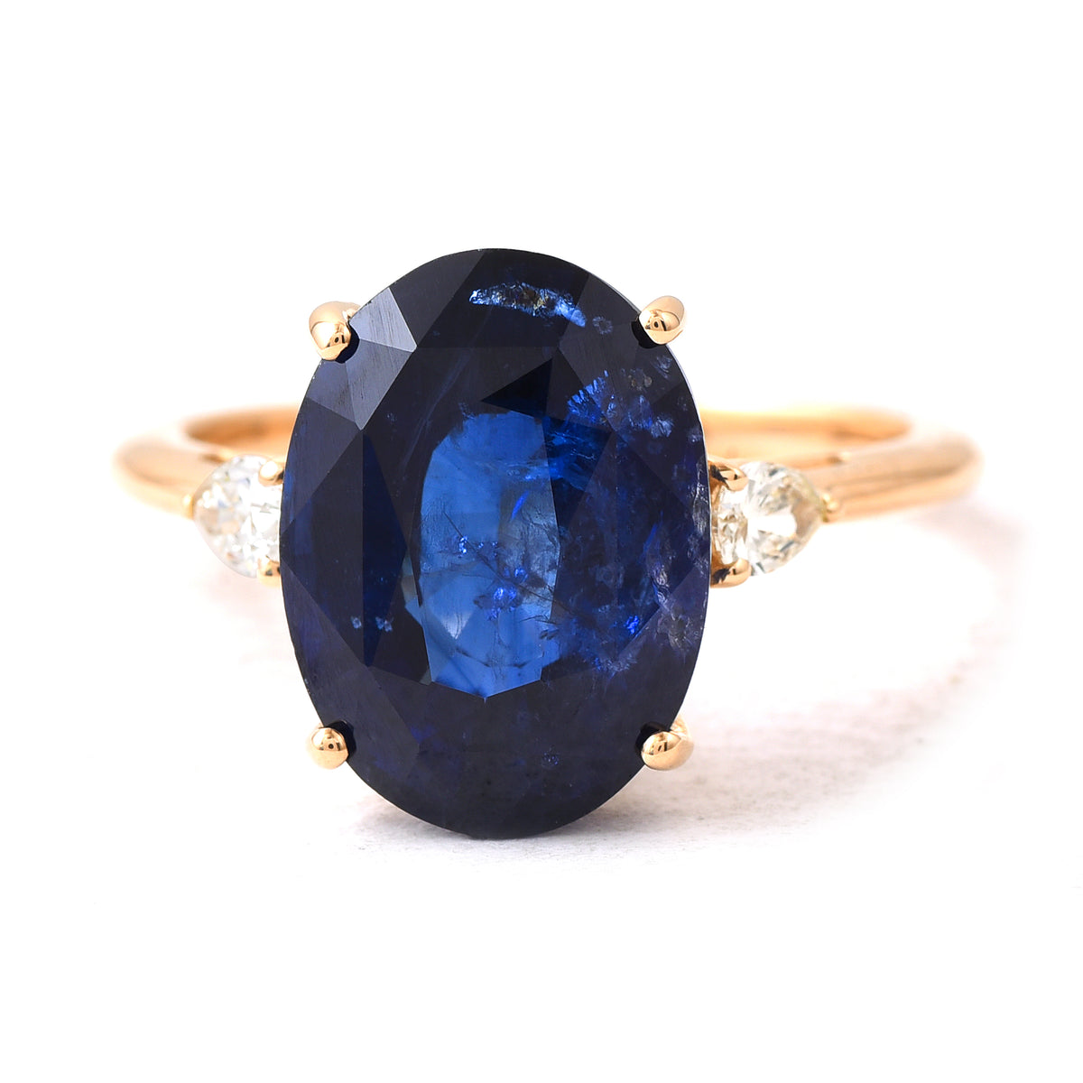 8.31 Ct Oval Blue Sapphire 18K Gold Ring