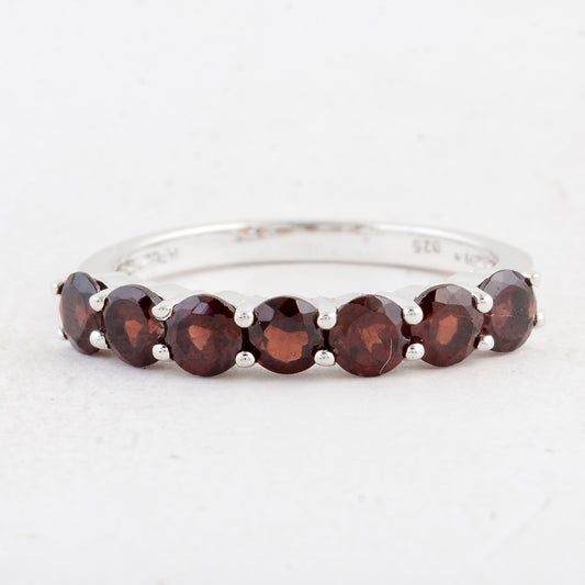 1.85 Ct Round Garnet 925 Sterling Silver Ring