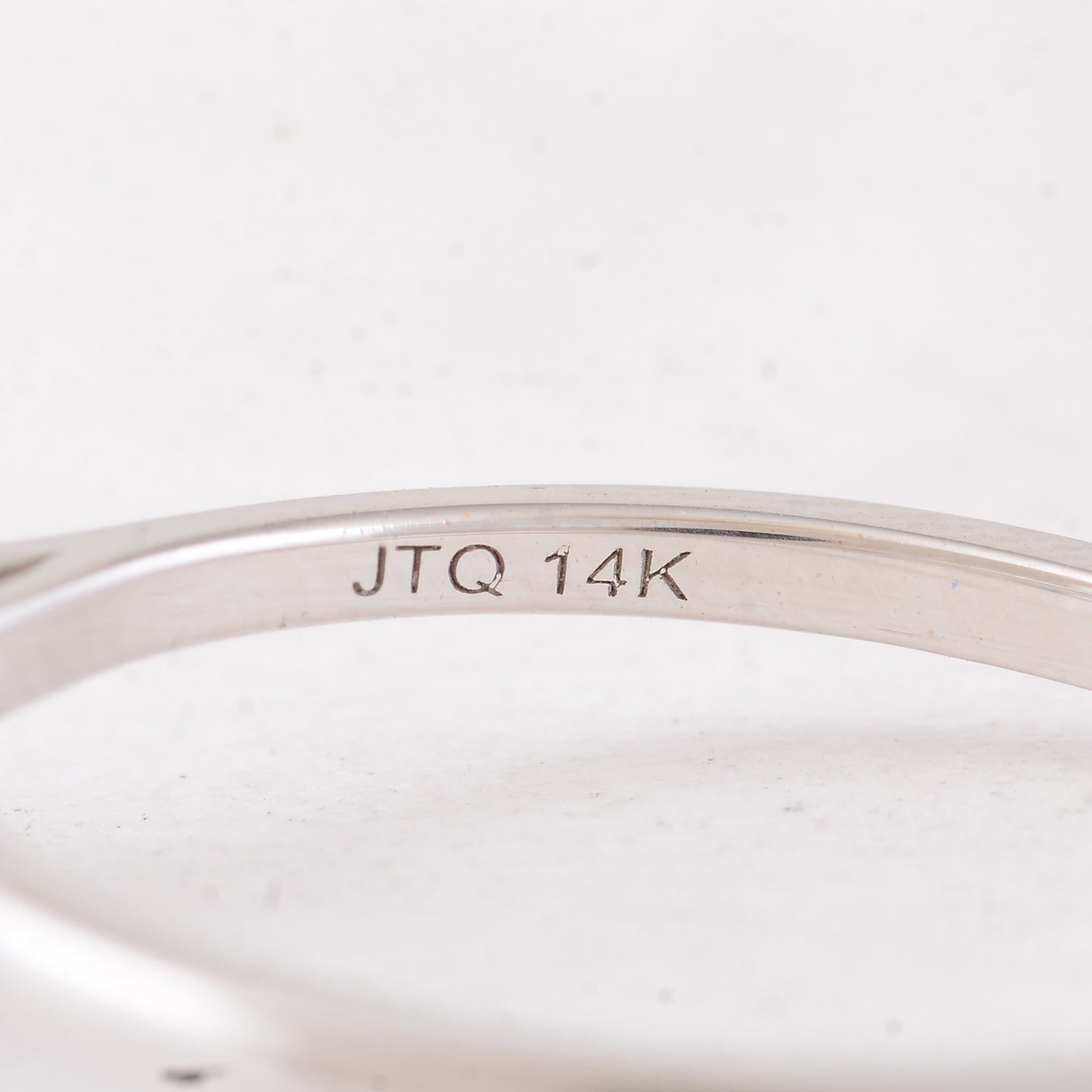 2.05 Carats Lab Grown Diamond 14K Gold Ring