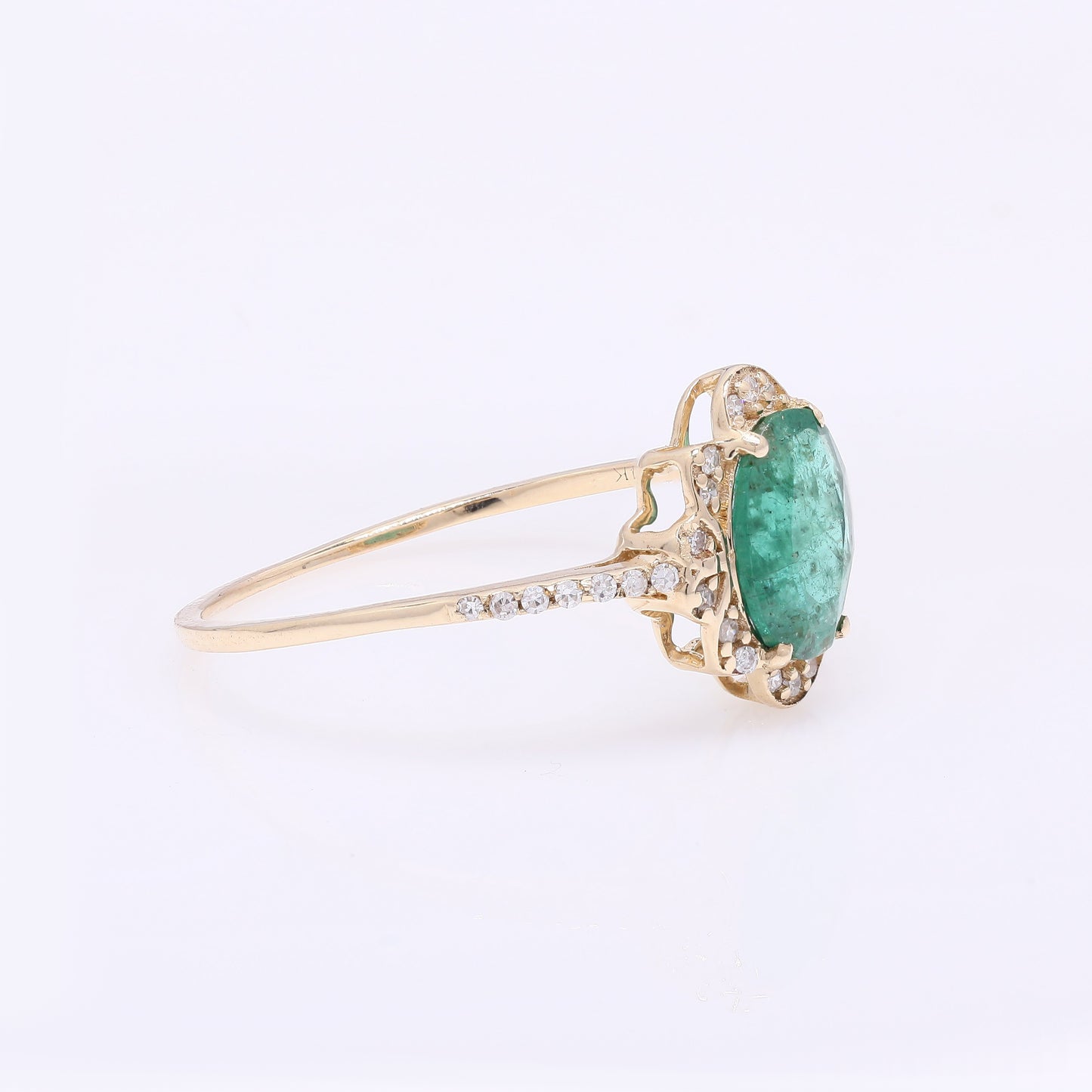 0.95 Ct Oval Mixed Cut Natural Beryl Emerald 14K Gold Ring