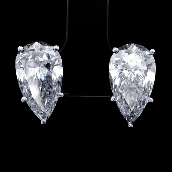 8.02 Carats Lab Grown Diamond 14K Gold Earrings