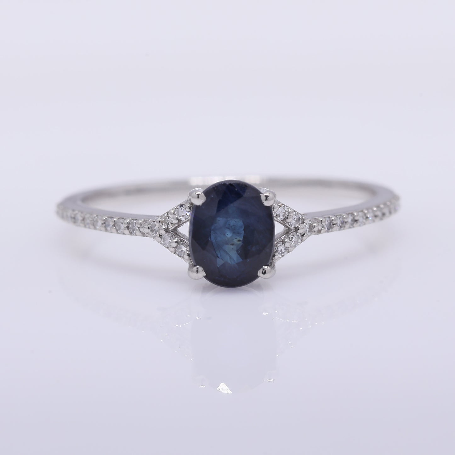1.23 Ct Oval Mixed Cut Natural Sapphire 950 Platinum Ring
