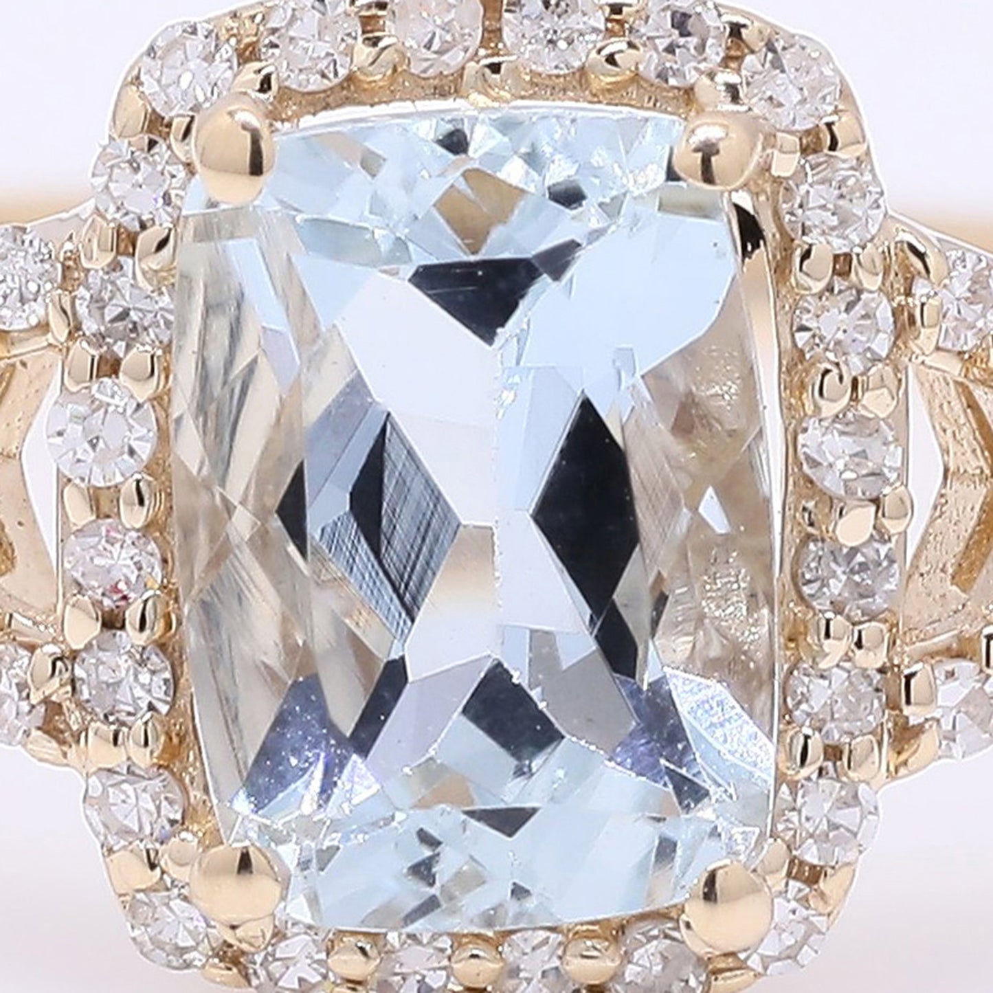 1.09 Ct Cushion Mixed Cut Natural Aquamarine 14K Gold Ring