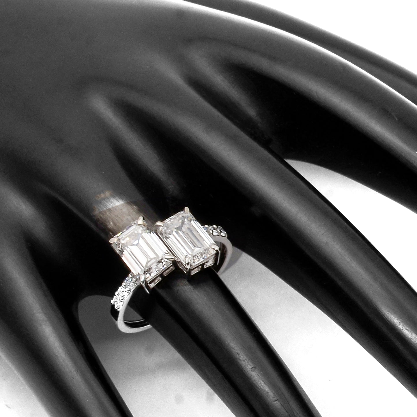 3.27 Carats Lab Grown Diamond 14K Gold Ring