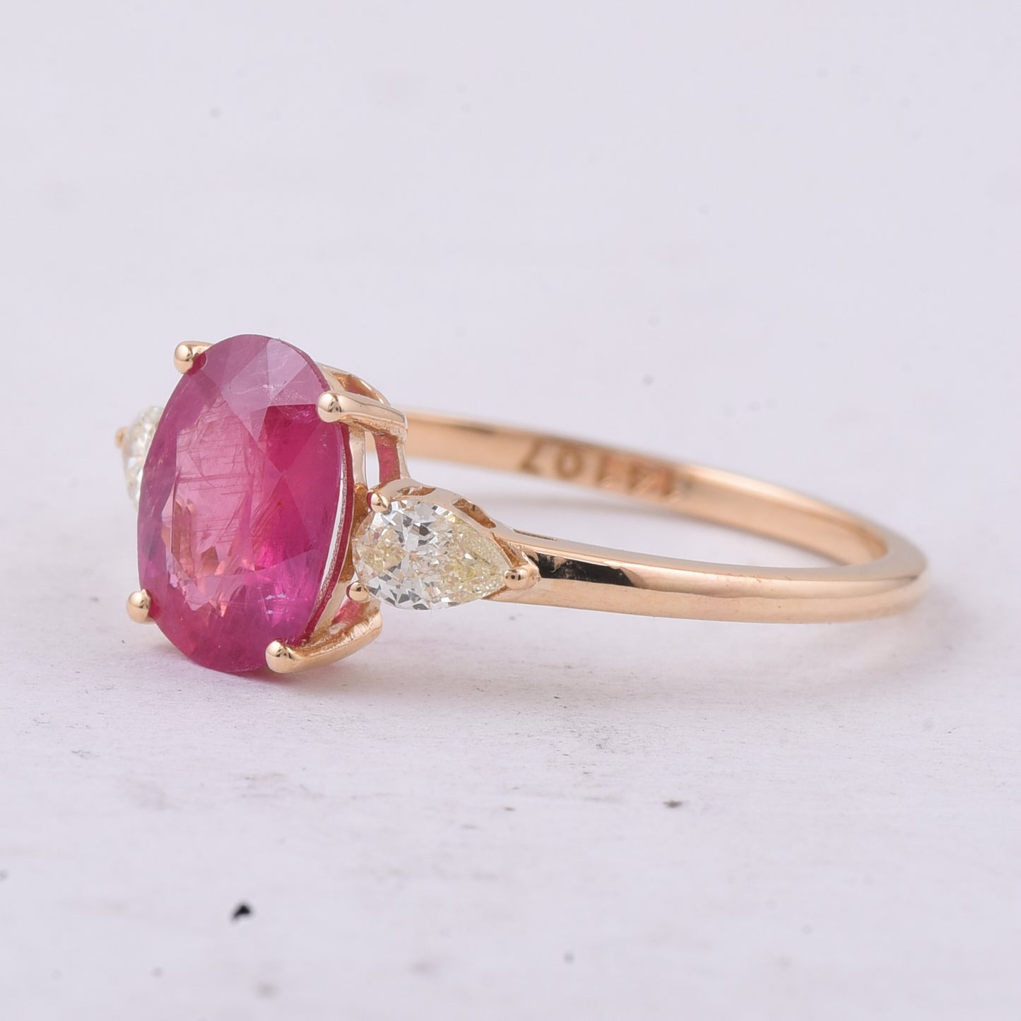 1.98 Ct Oval Natural Ruby 14K Gold Ring