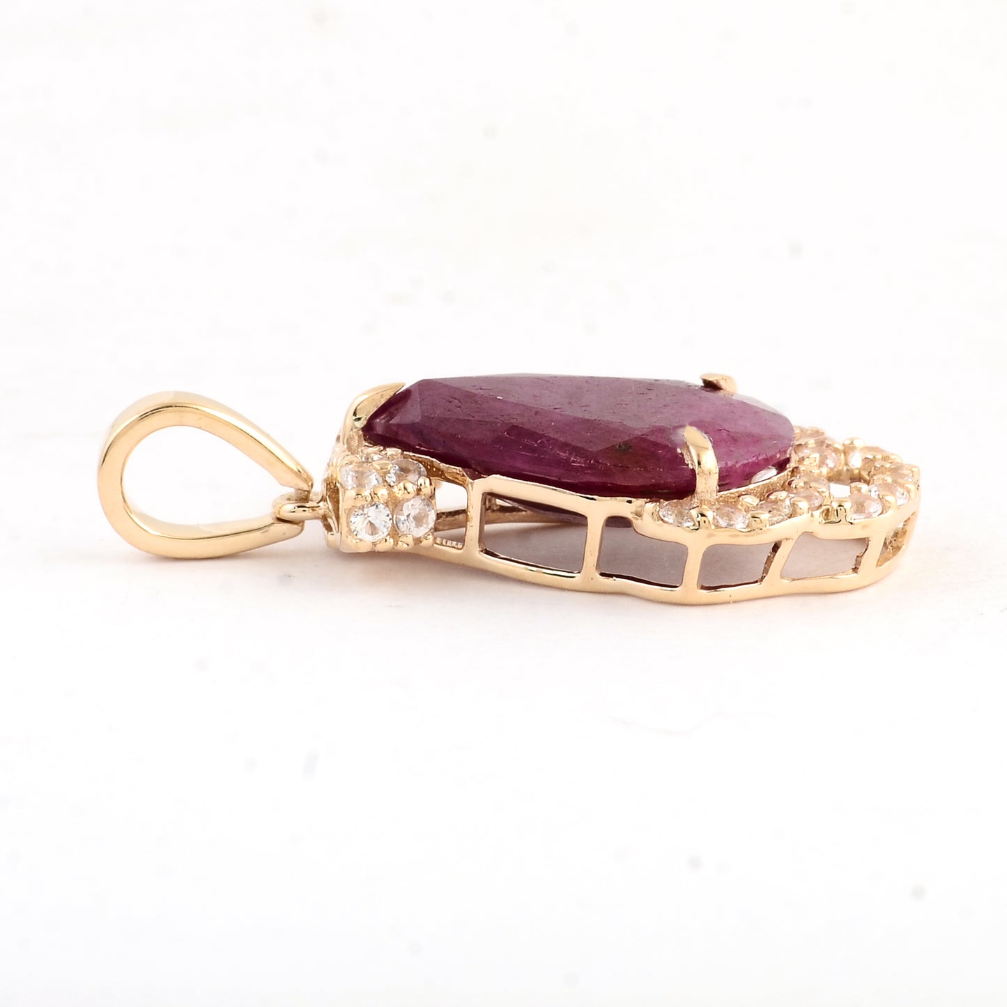 3.71 Ct Pear Ruby 14K Gold Pendant