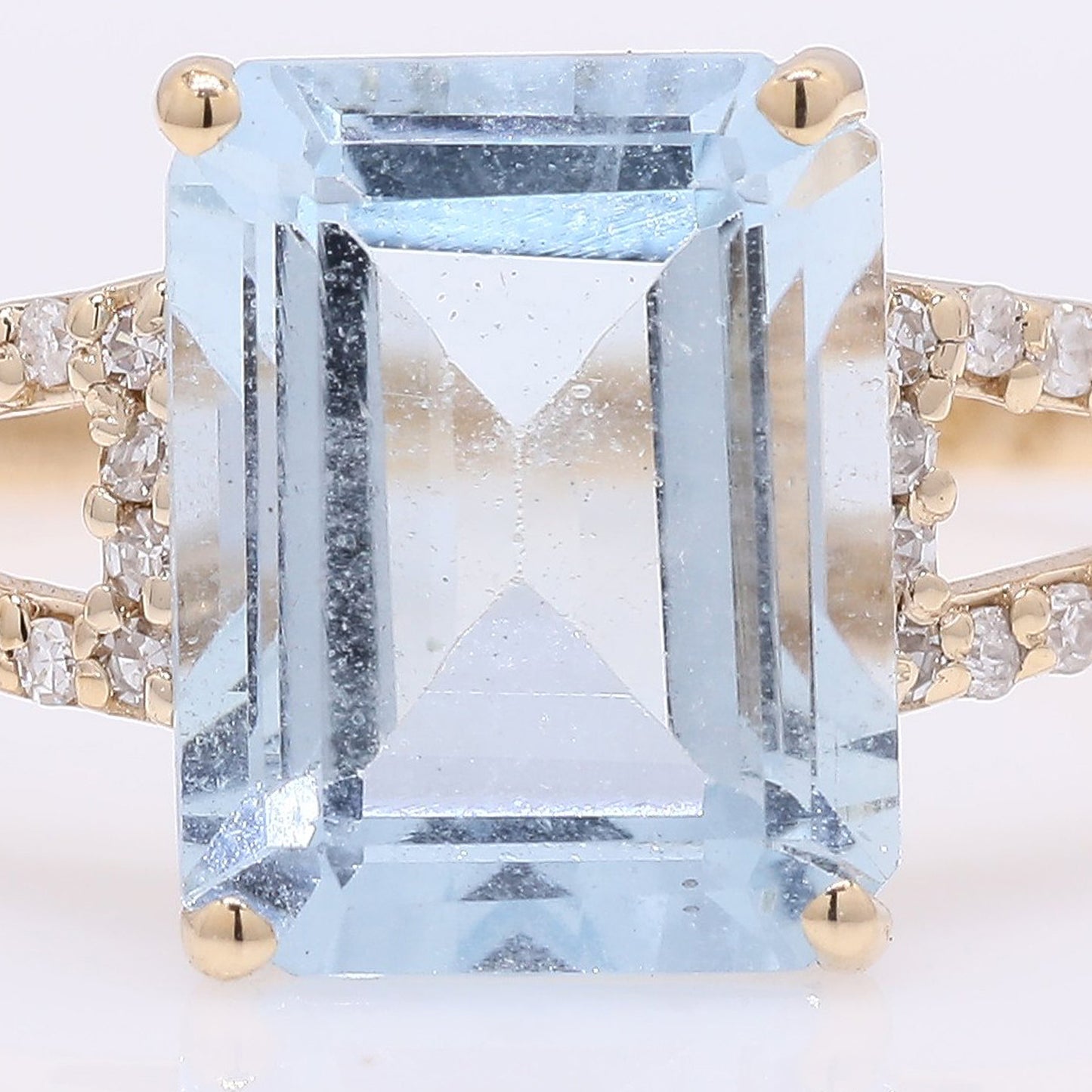 2.22 Ct Octagon Step Cut Natural Aquamarine 14K Gold Ring