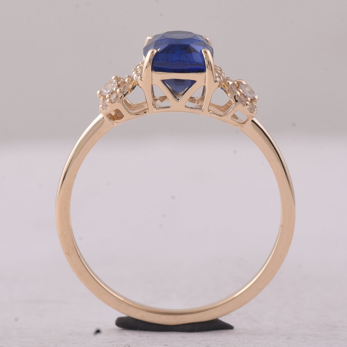 1.68 Ct Cushion Sapphire 9K Gold Ring