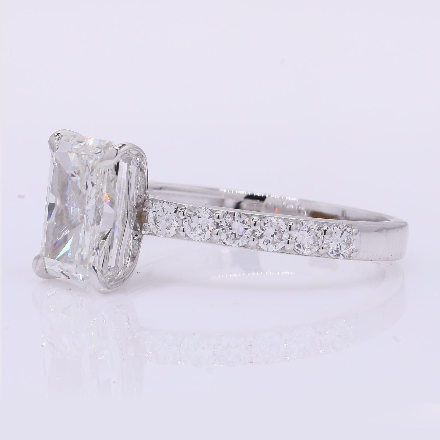 2.28 Carats Lab Grown Diamond 14K Gold Ring