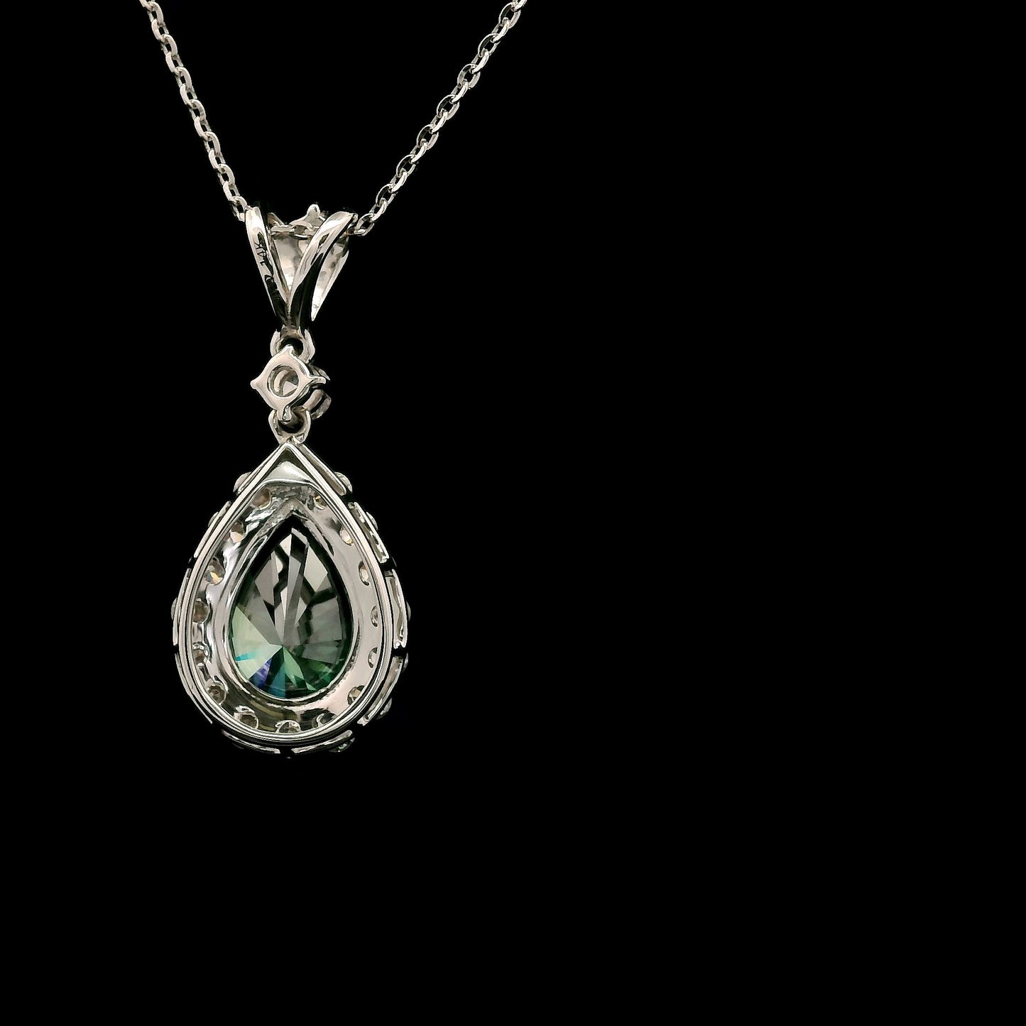 2.09 Carats Green Lab Grown Diamond 14K Gold Pendant