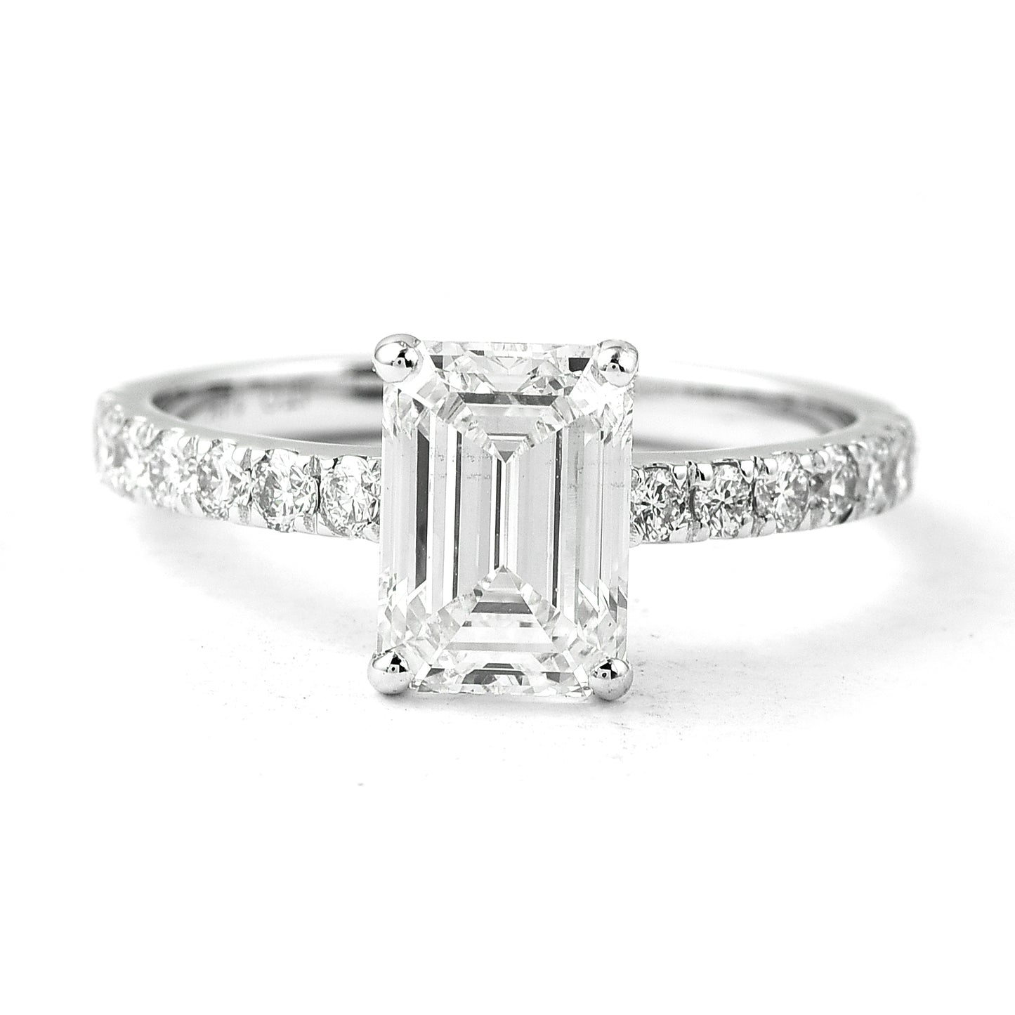 2.42 Carats Lab Grown Diamond 14K Gold Ring