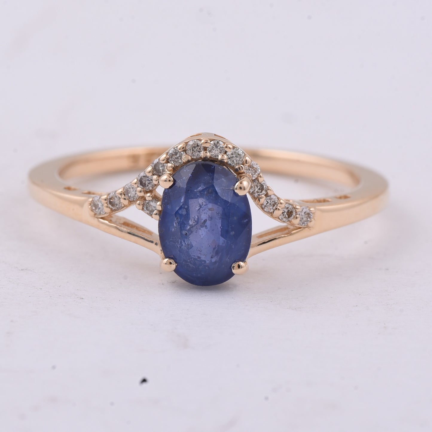 1.26 Ct Oval Natural Sapphire 14K Gold Ring