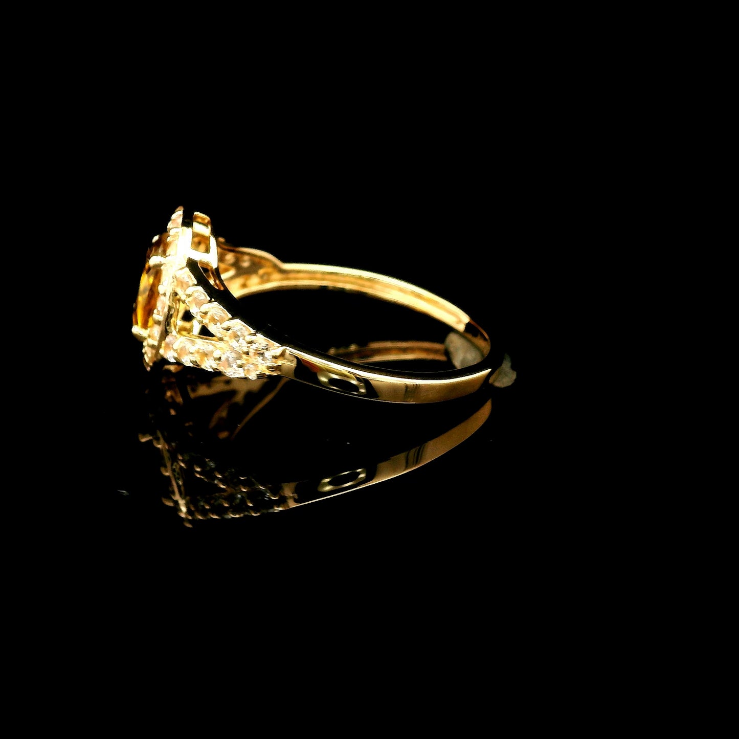 1.30 Ct Oval Tourmaline 14K Gold Ring