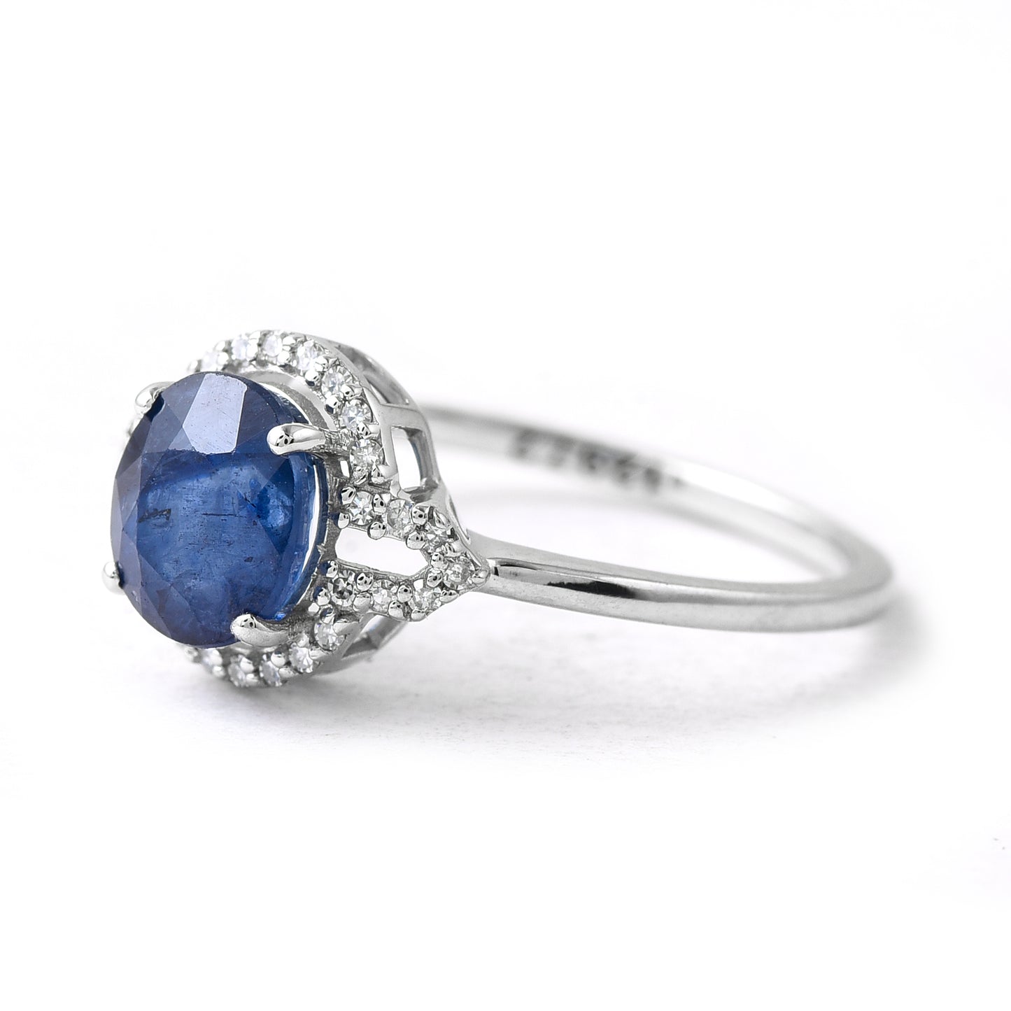 1.90 Ct Oval Sapphire 950 Platinum Ring