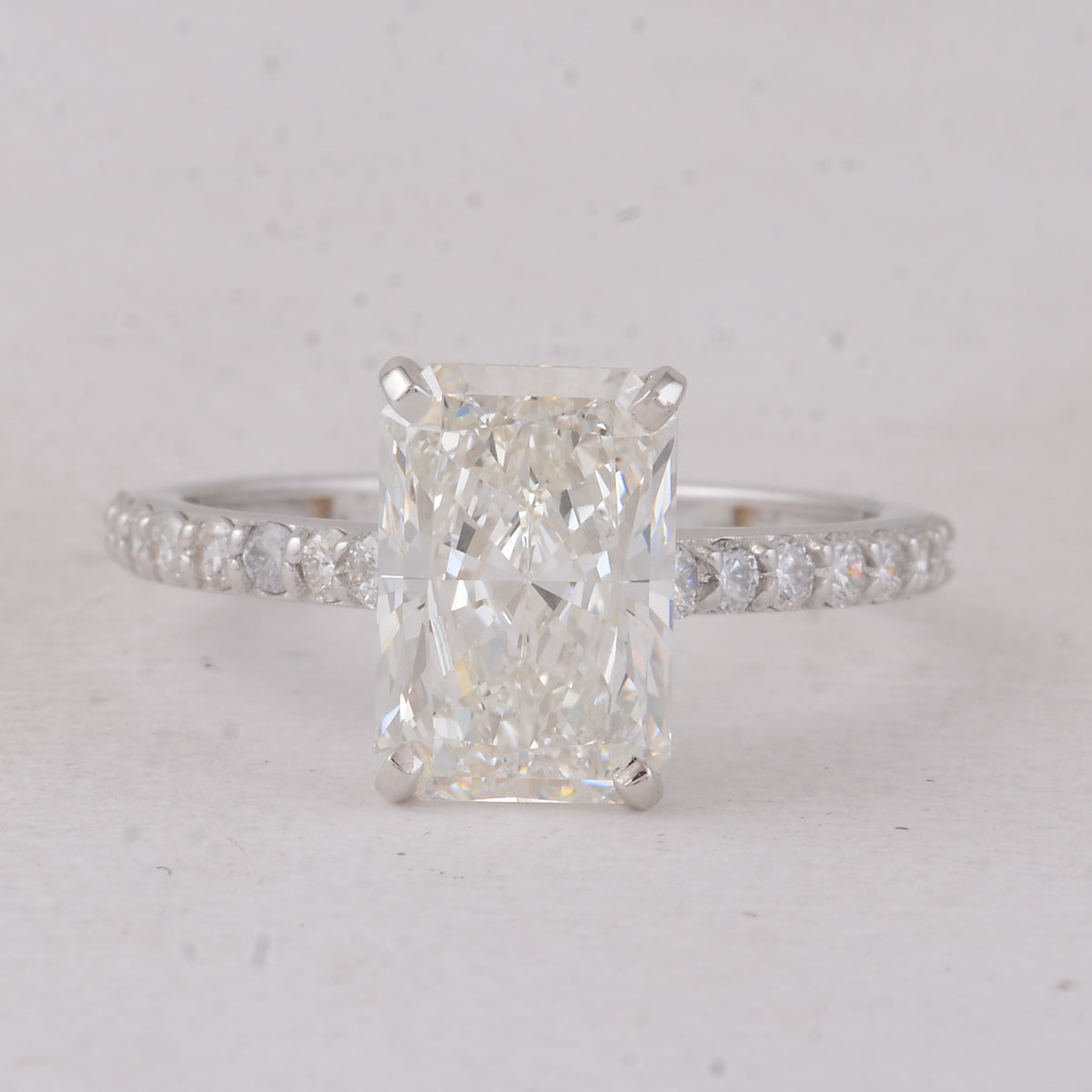 3.48 Carats Lab Grown Diamond 14K Gold Ring