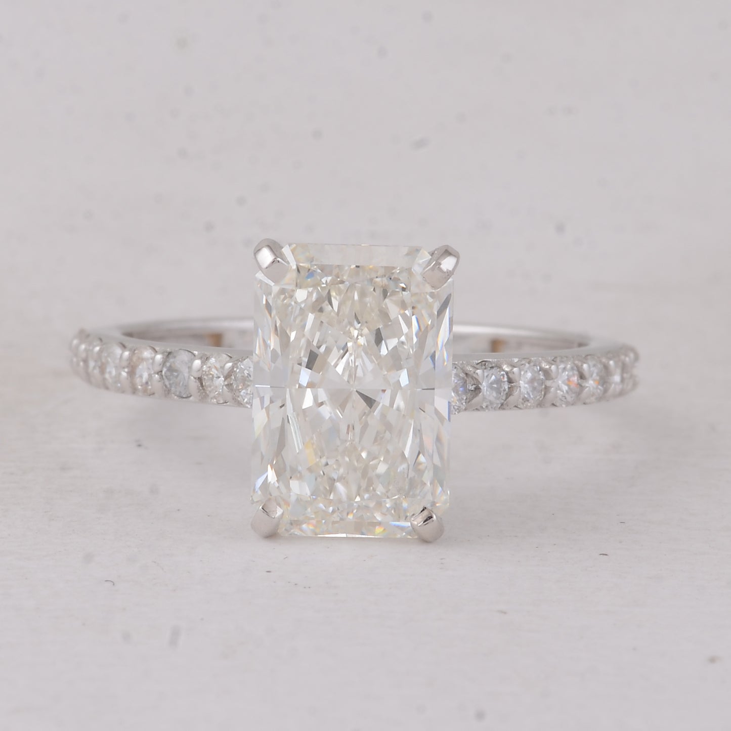 3.48 Carats Lab Grown Diamond 14K Gold Ring
