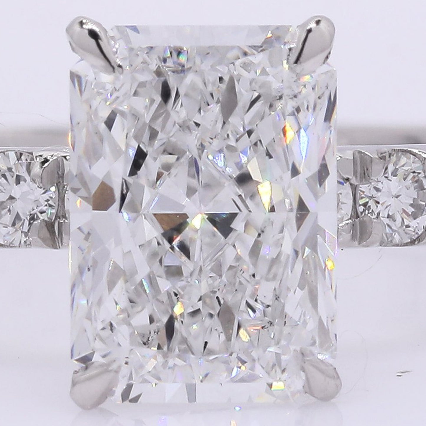 2.49 Carats Lab Grown Diamond 950 Platinum Ring