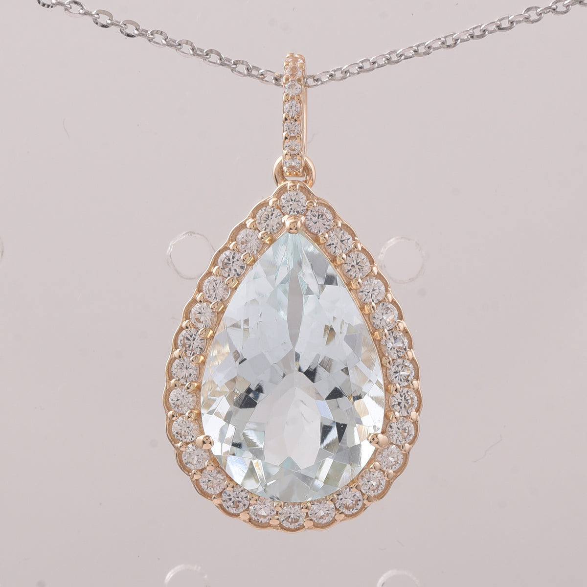 5.47 Ct Pear Aquamarine 9K Gold Pendant