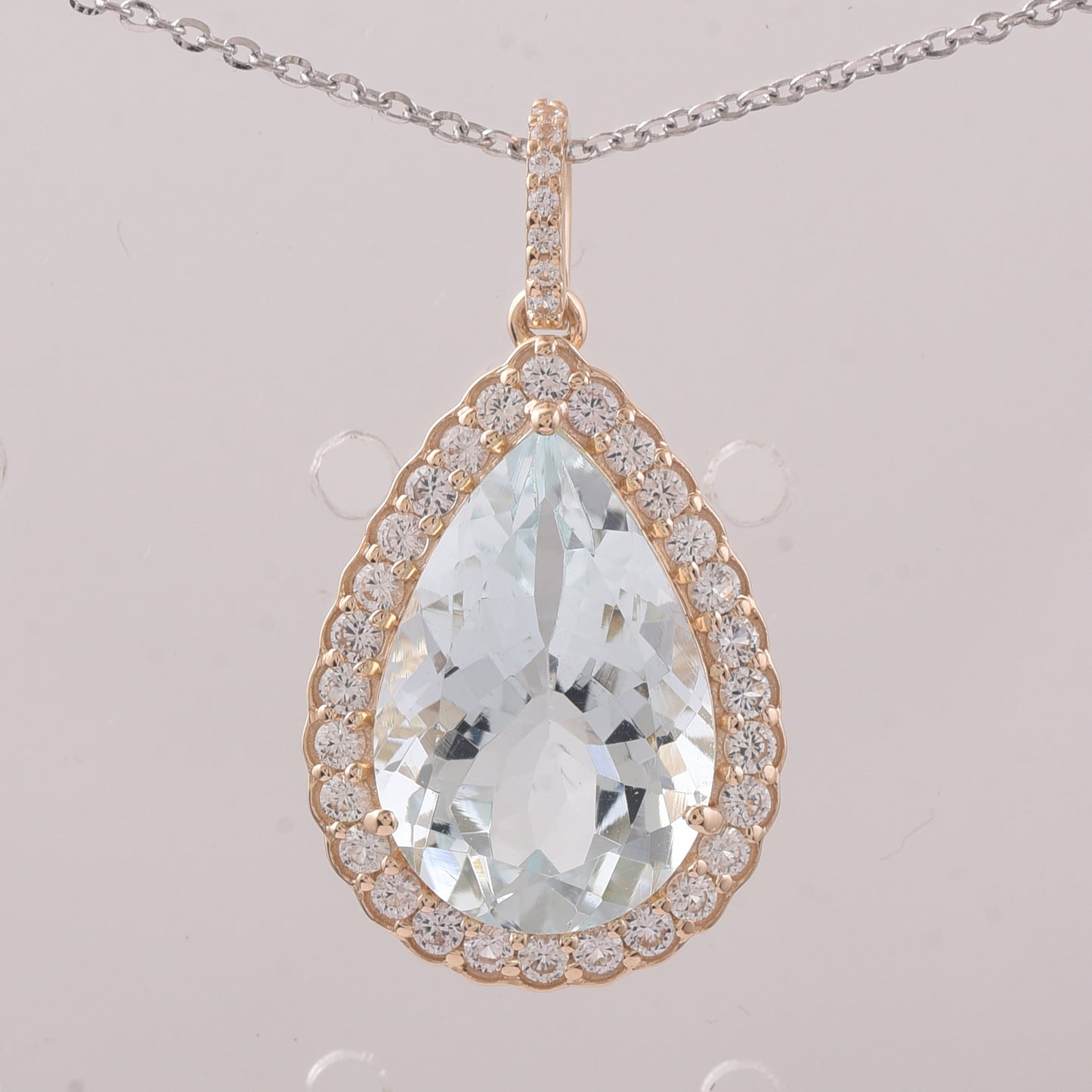 5.47 Ct Pear Aquamarine 9K Gold Pendant