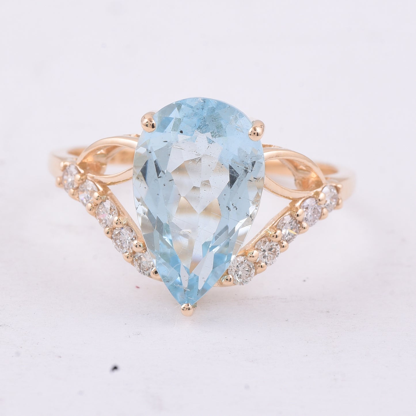 3.42 Ct Pear Natural Aquamarine 14K Gold Ring