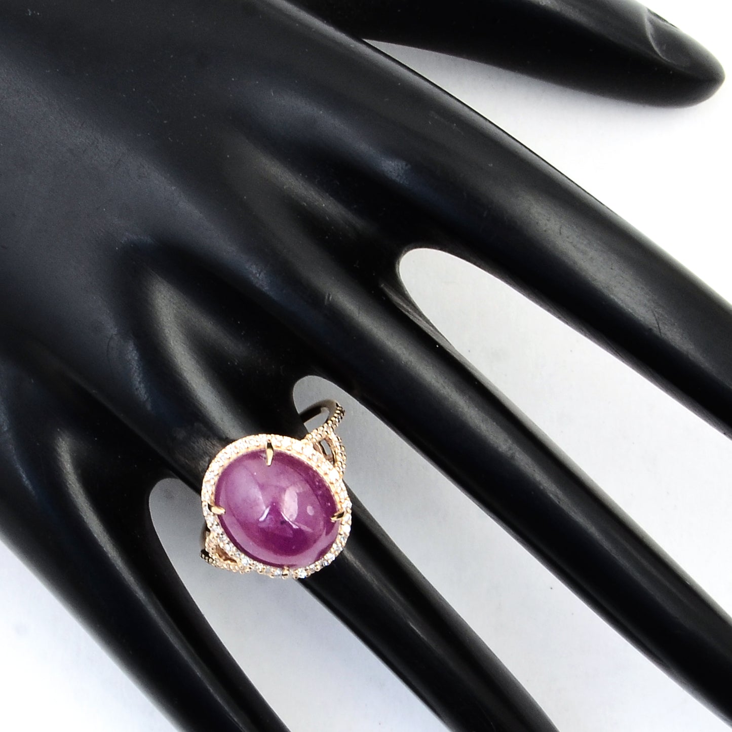9.14 Ct Oval Cabochon Natural Corundum Ruby 14K Gold Ring