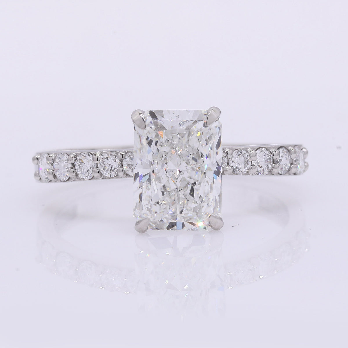 2.27 Carats Lab Grown Diamond 950 Platinum Ring