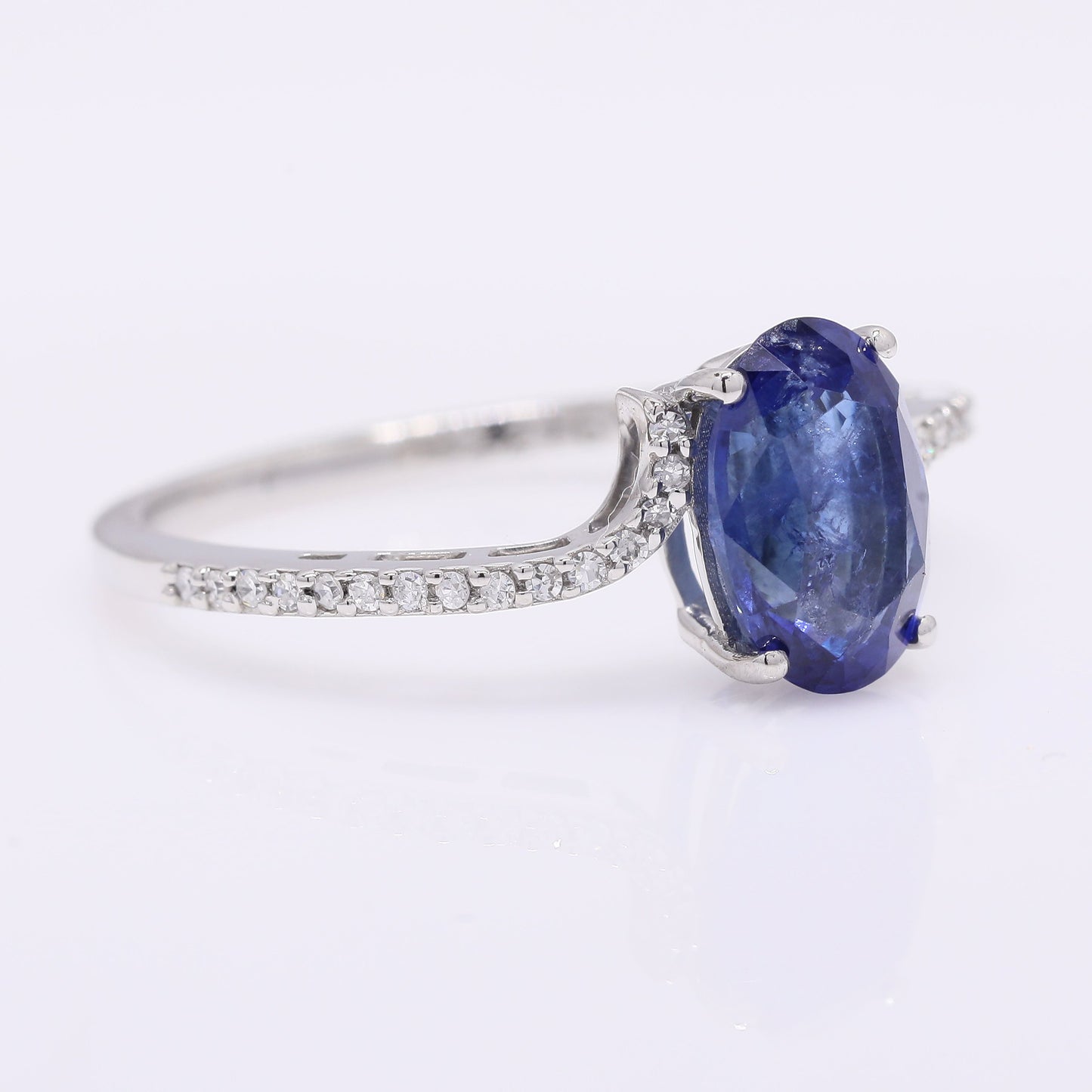 2.08 Ct Oval Mixed Cut Natural Sapphire 950 Platinum Ring