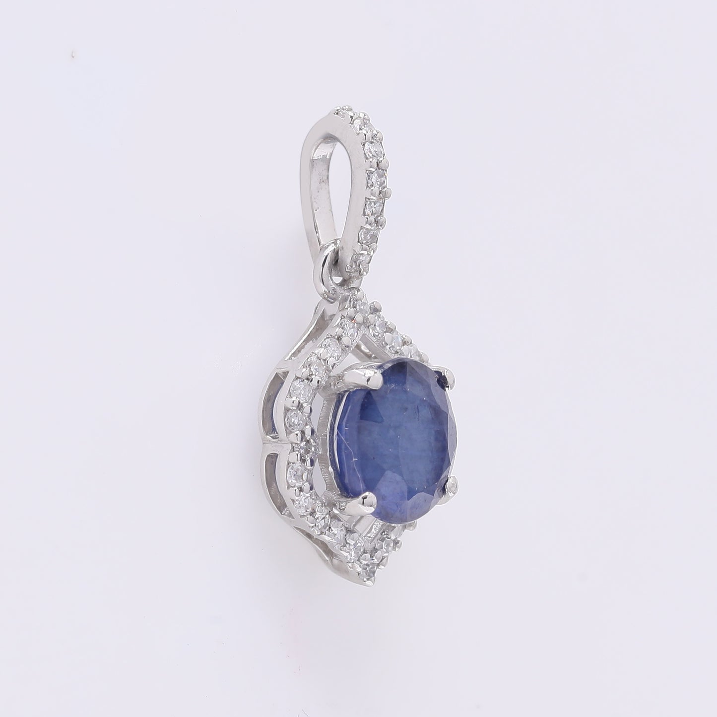 1.23 Ct Oval Mixed Cut Natural Sapphire 950 Platinum Pendant
