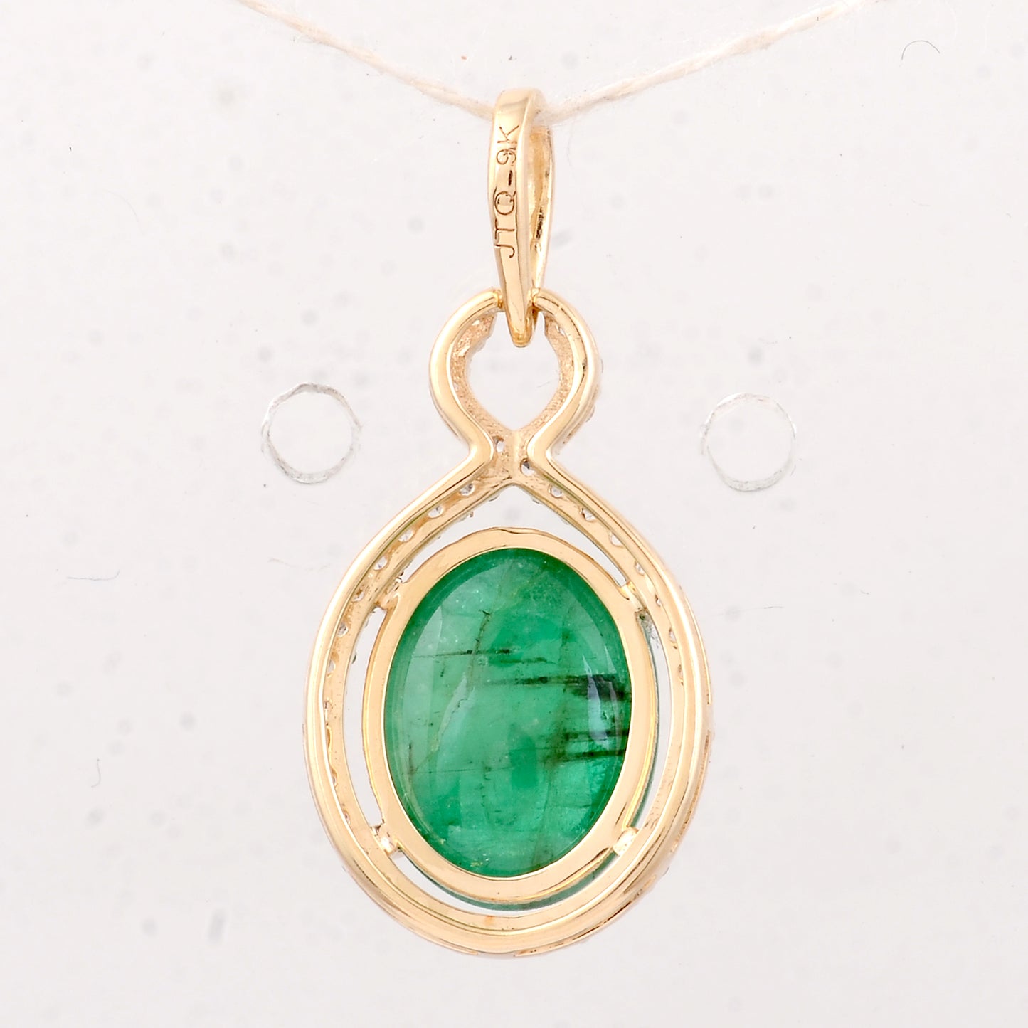 2.95 Ct Oval Emerald 9K Gold Pendant