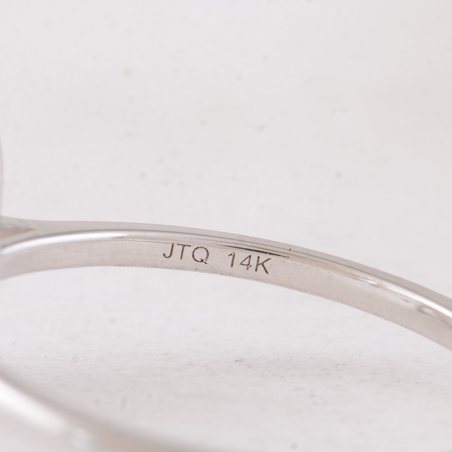 2.55 Carats Lab Grown Diamond 14K Gold Ring