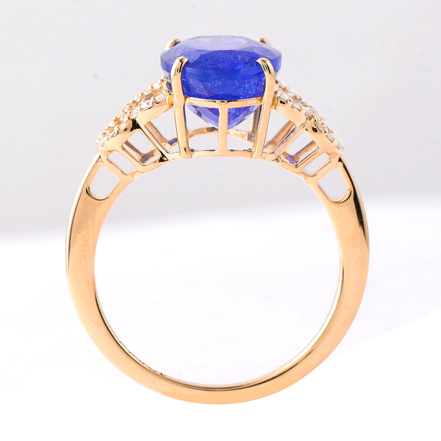 5.03 Ct Oval Mixed Cut Natural Tanzanite 14K Gold Ring