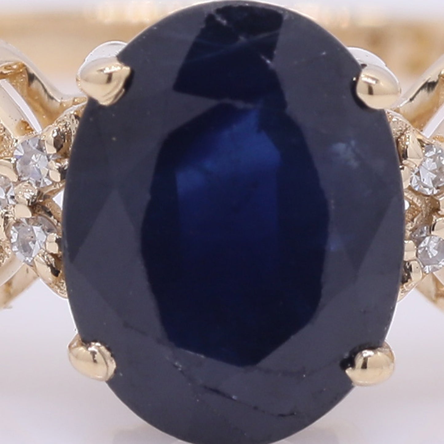 2.02 Ct Oval Mixed Cut Natural Sapphire 14K Gold Ring