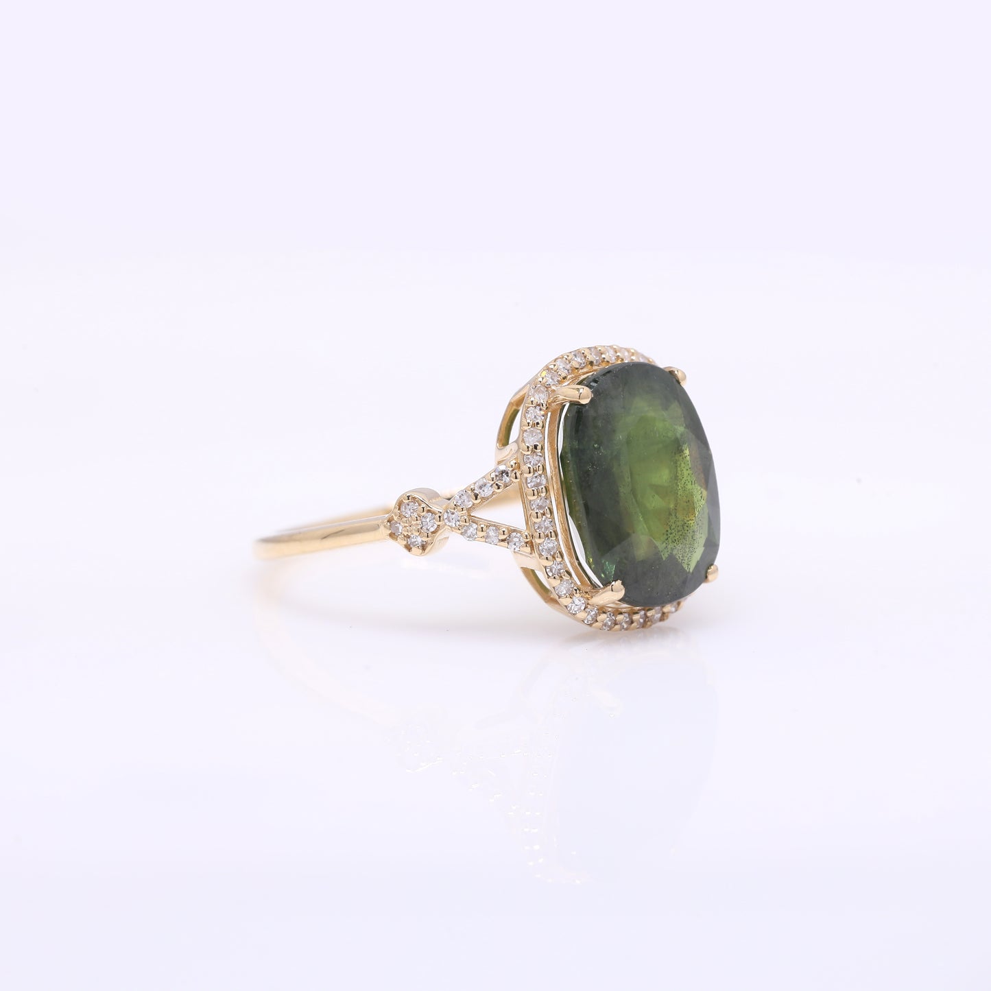 5.43 Ct Cushion Mixed Cut Natural Green Sapphire 14K Gold Ring