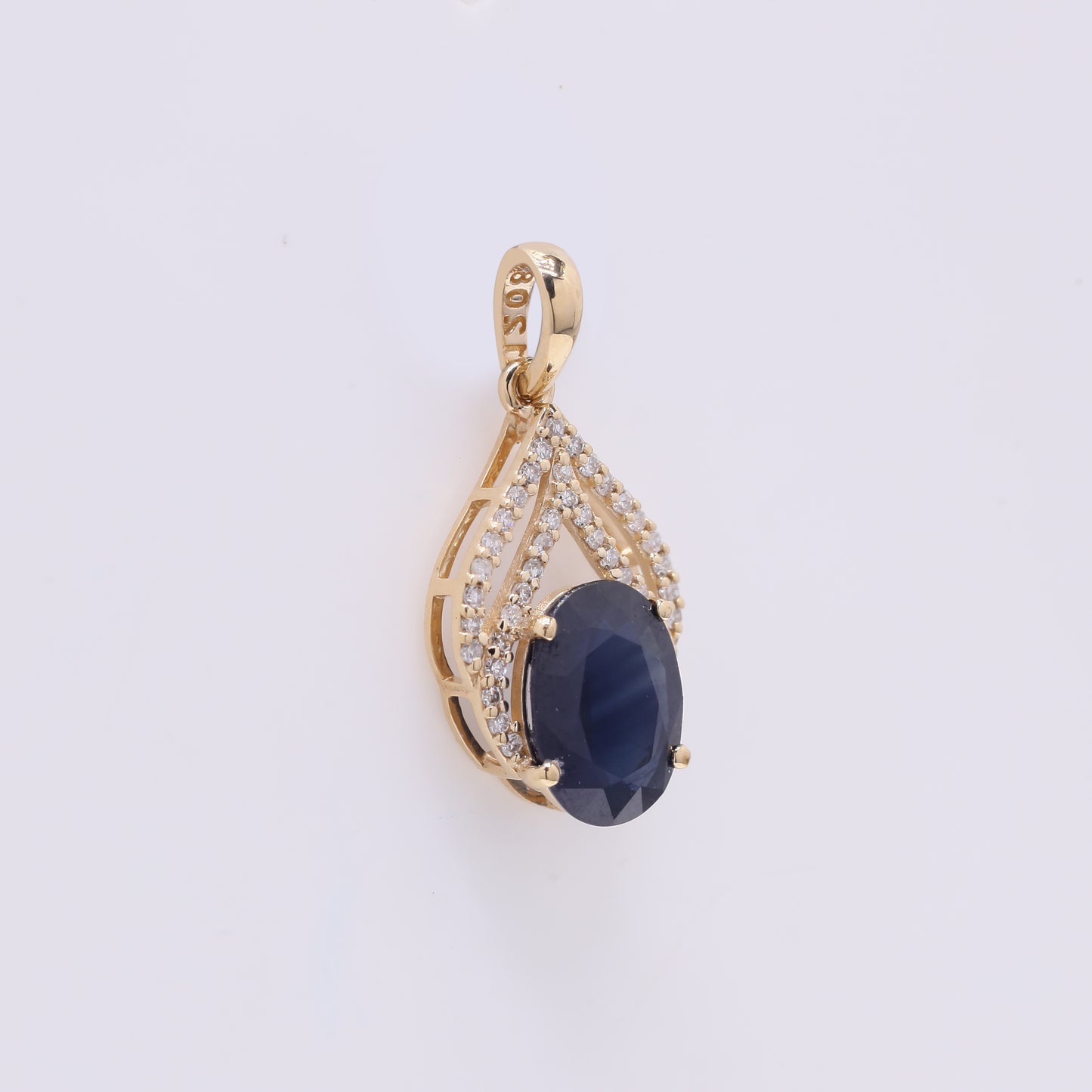 2.18 Ct Oval Mixed Cut Natural Sapphire 14K Gold Pendant
