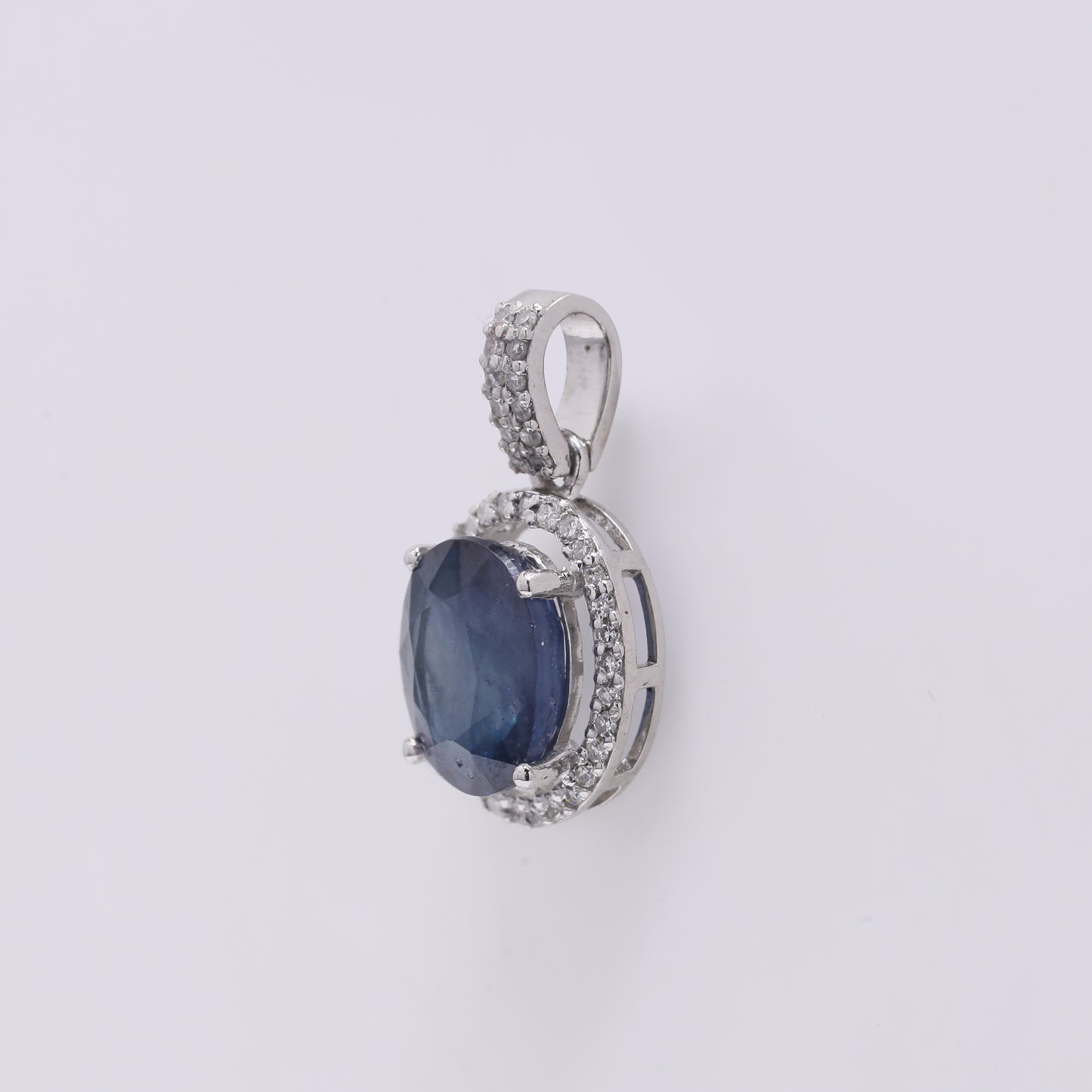 2.93 Ct Oval Mixed Cut Natural Sapphire 950 Platinum Pendant