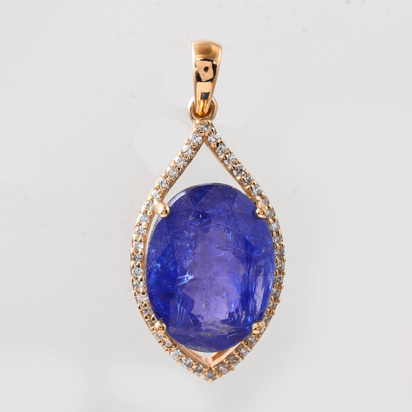 6.38 Ct Oval Mixed Cut Natural Tanzanite 14K Gold Pendant