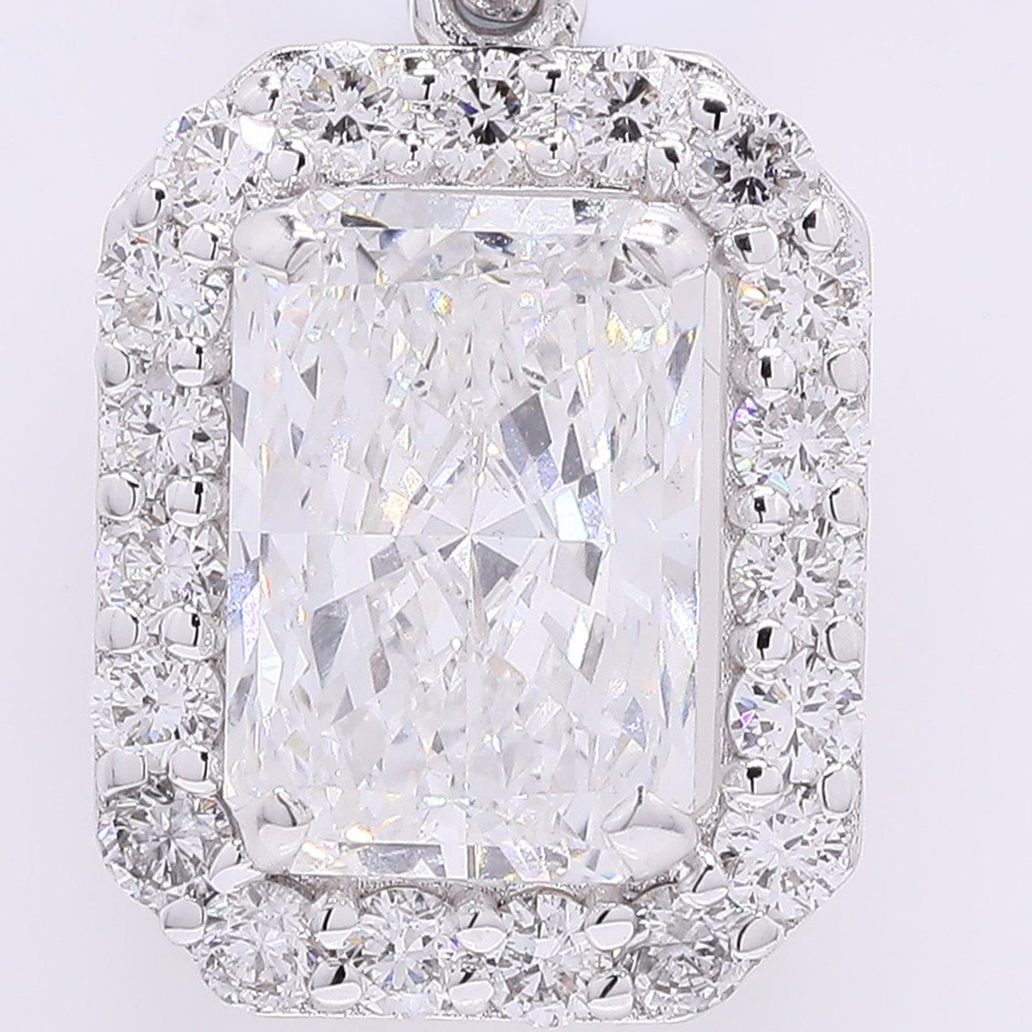 2.31 Carats Lab Grown Diamond 14K Gold Pendant