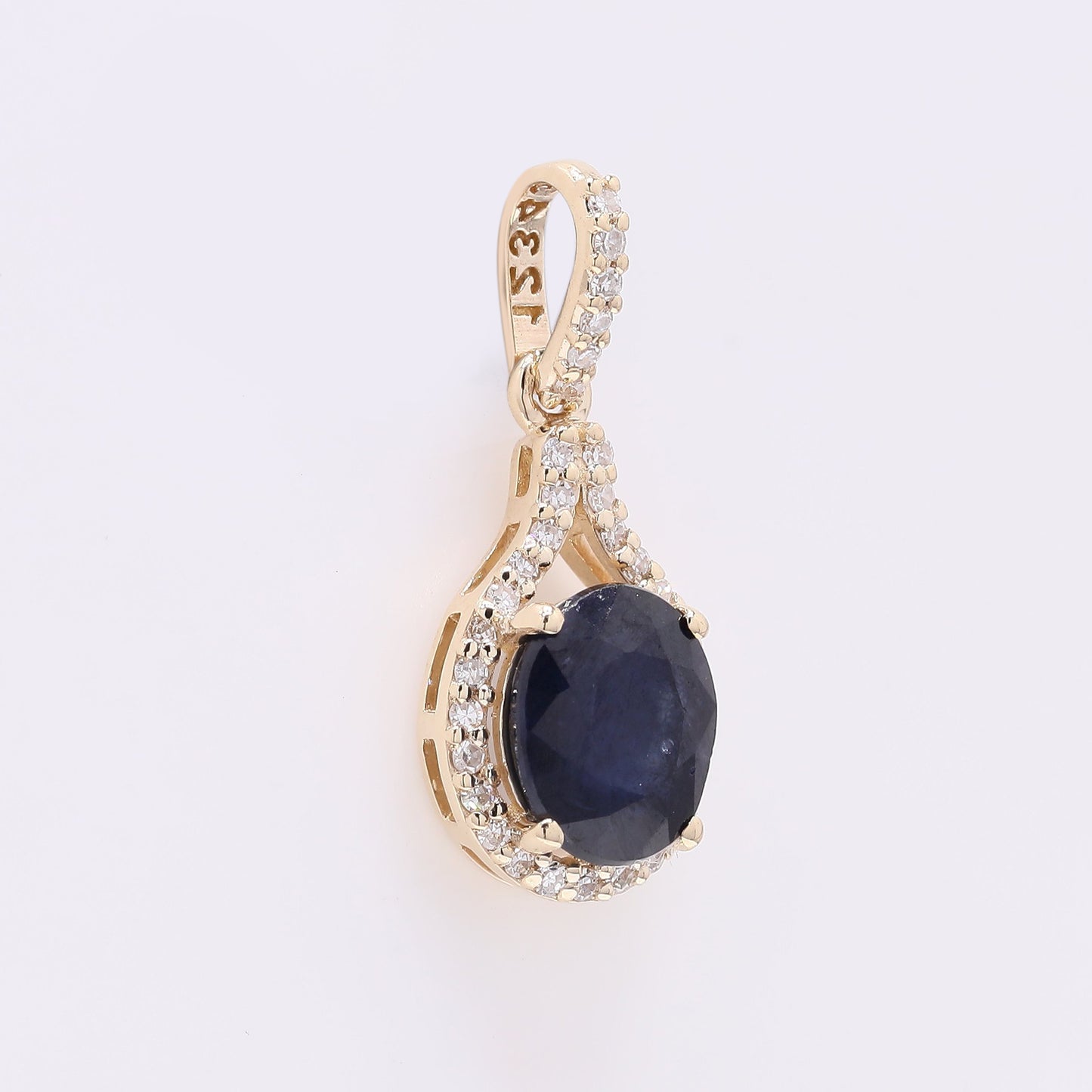 1.40 Ct Oval Mixed Cut Natural Sapphire 14K Gold Pendant