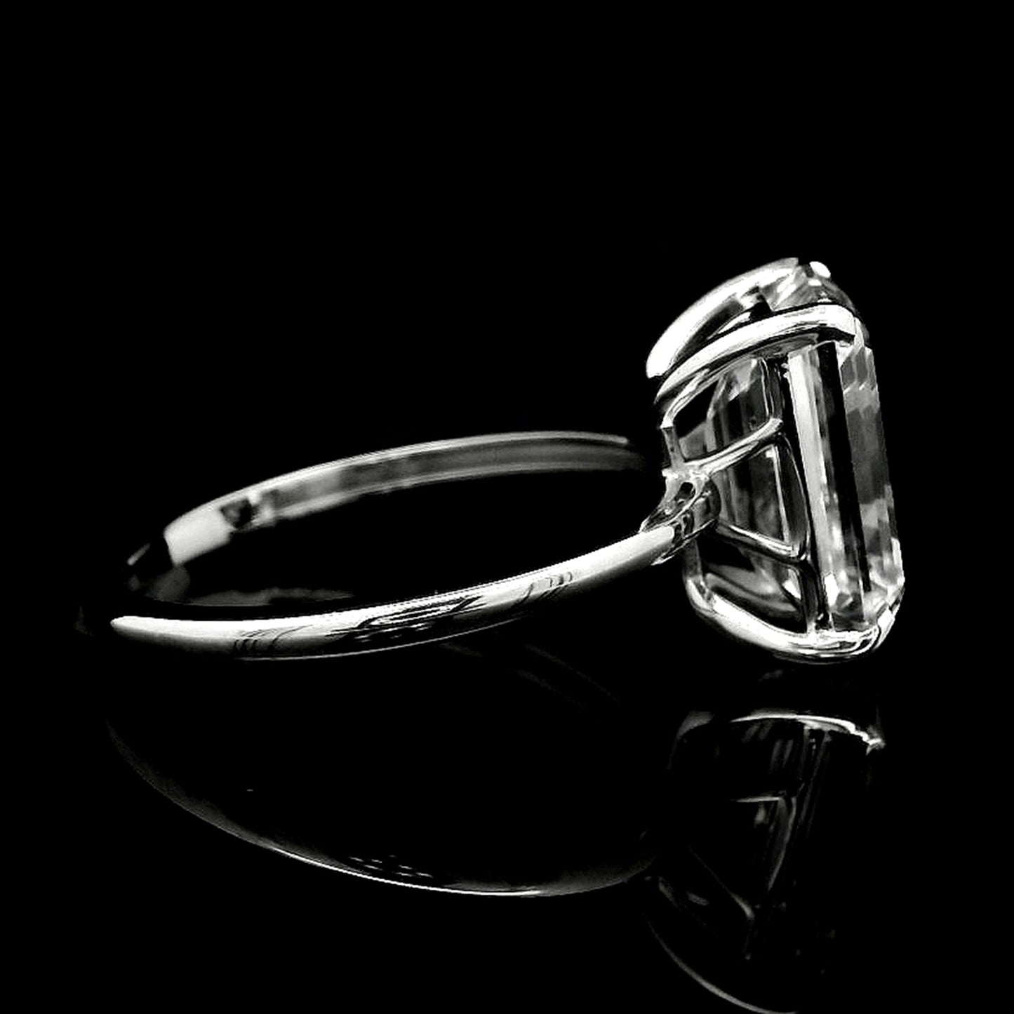 4.25 Carats Lab Grown Diamond 14K Gold Ring
