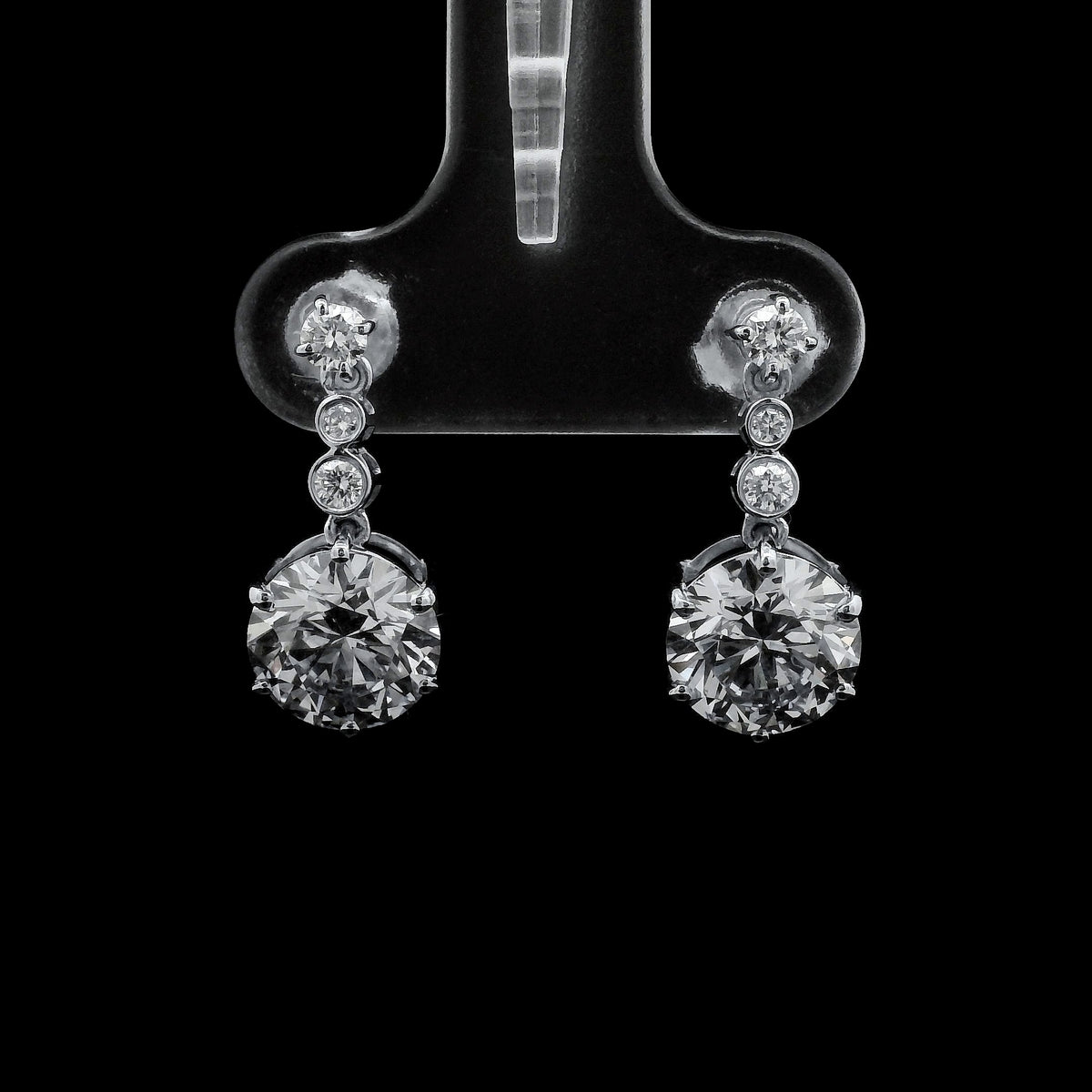 3.67 Carats Lab Grown Diamond 14K Gold Earrings