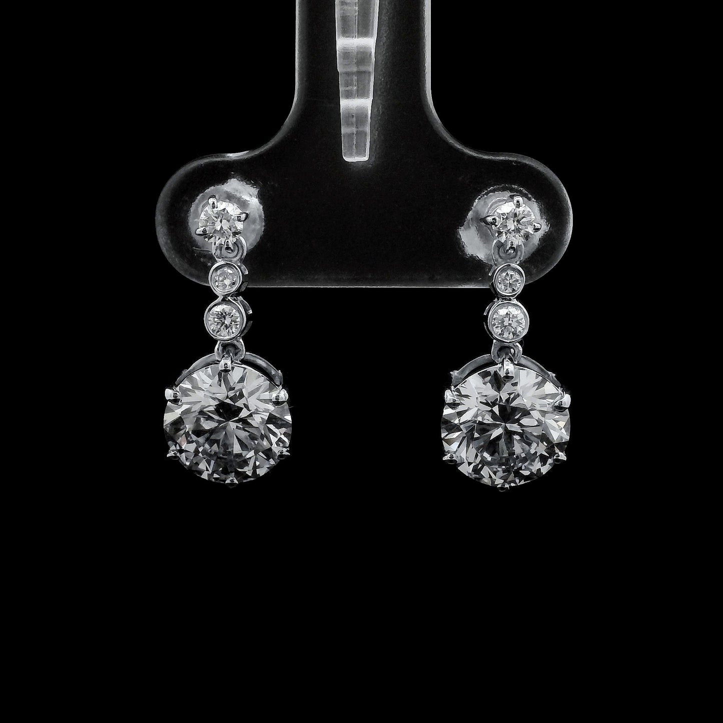 3.67 Carats Lab Grown Diamond 14K Gold Earrings