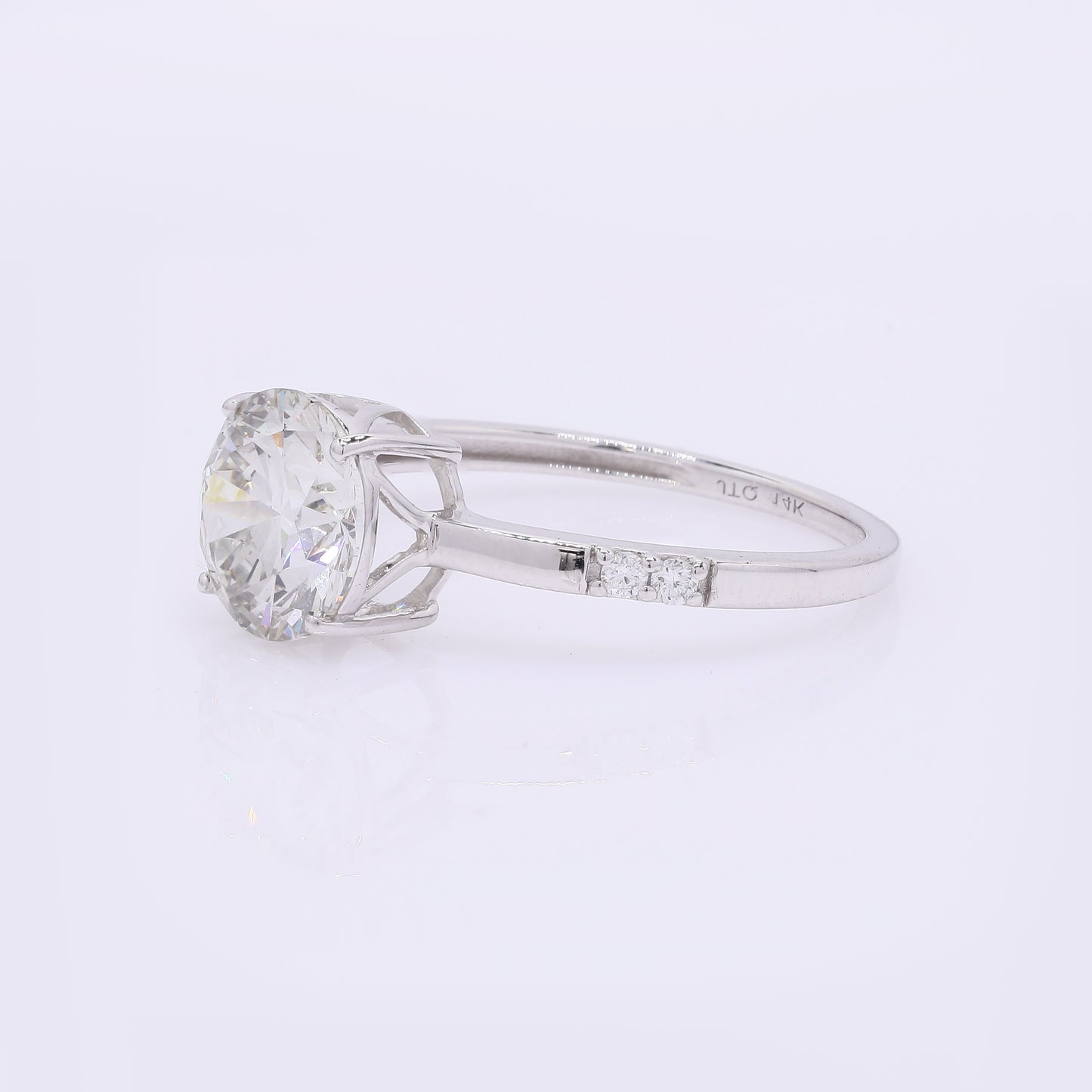 2.09 Carats Lab Grown Diamond 14K Gold Ring