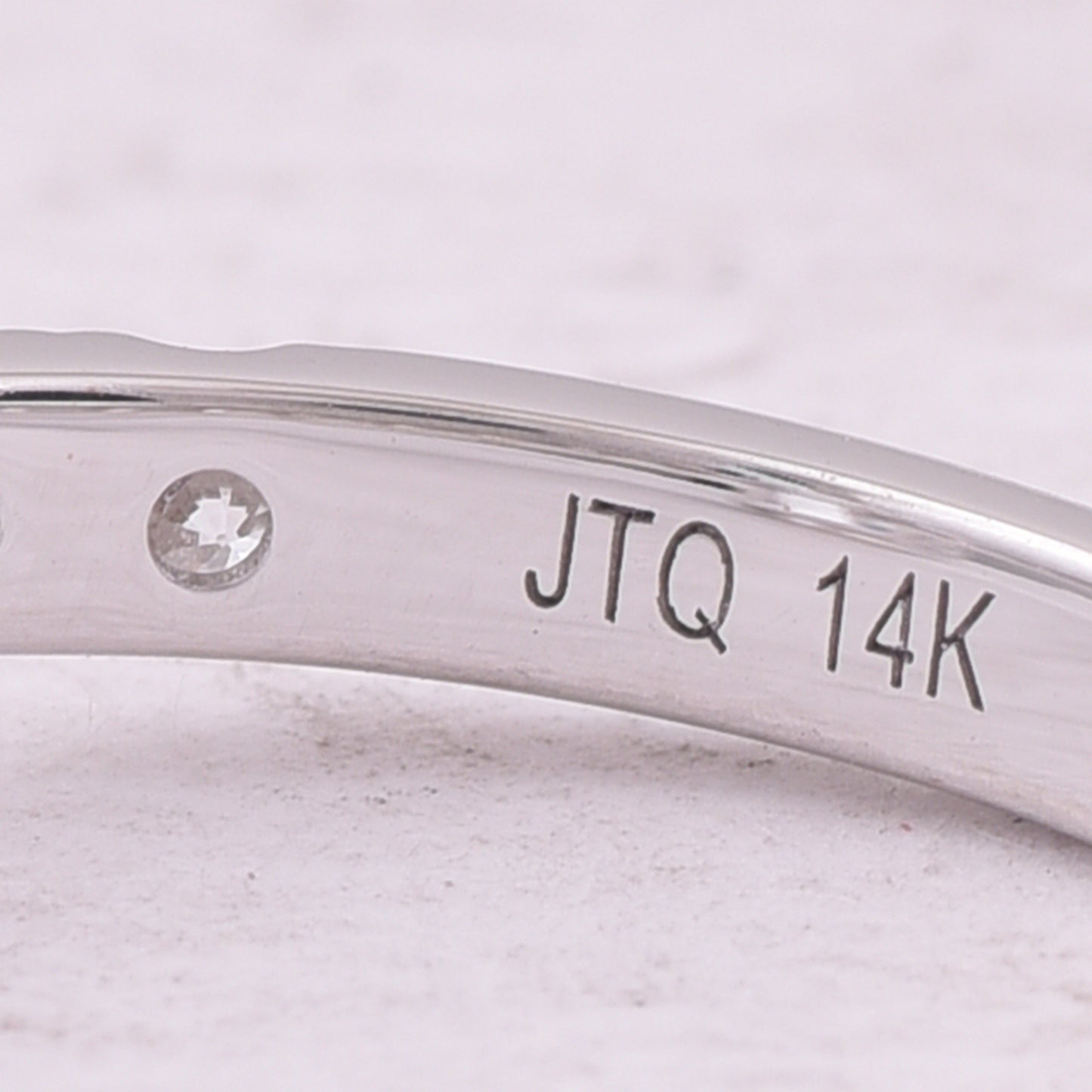 2.42 Carats Lab Grown Diamond 14K Gold Ring