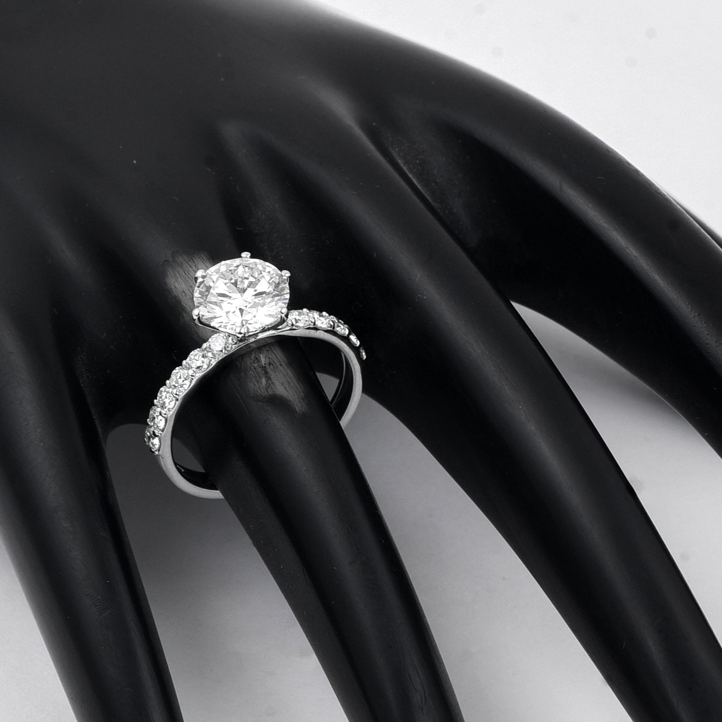 2.45 Carats Lab Grown Diamond 14K Gold Ring