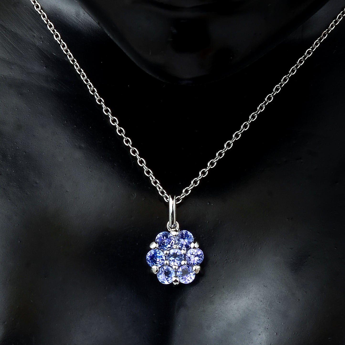 0.79 Ct Round Tanzanite 925 Sterling Silver Pendant