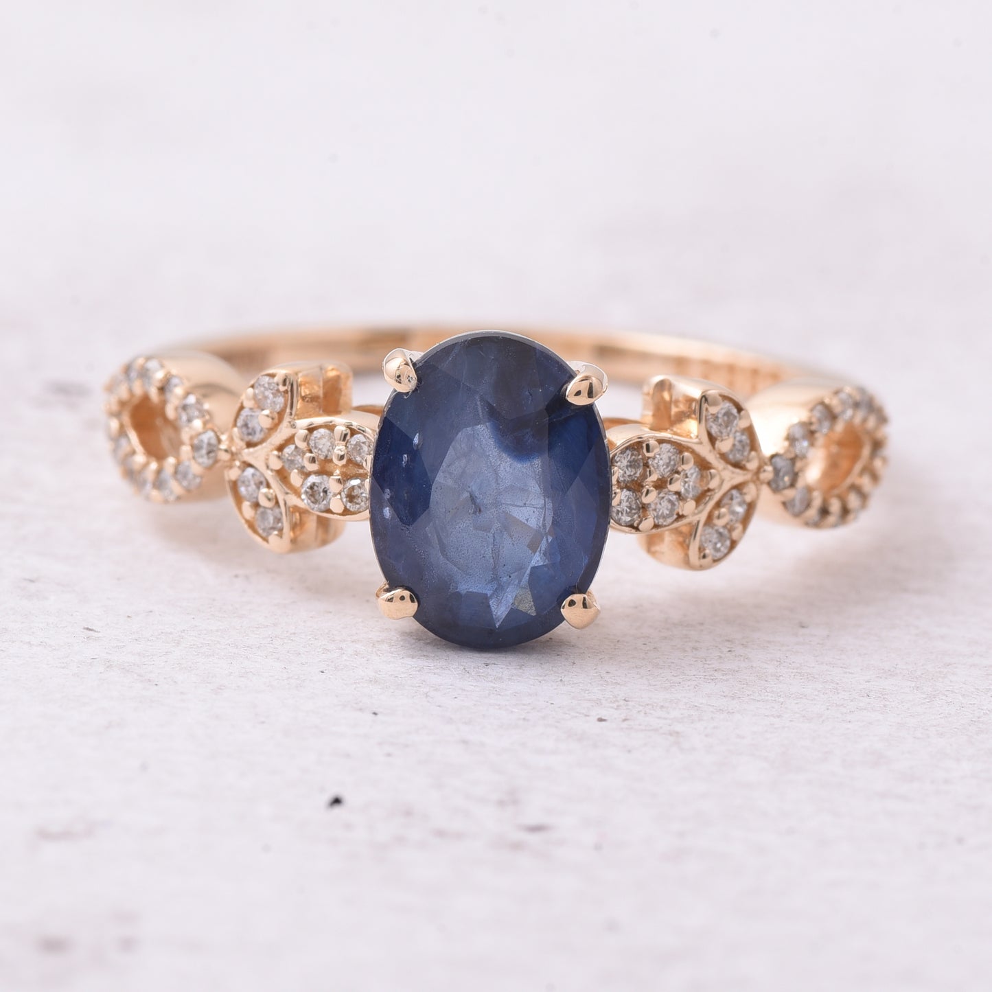 2.04 Ct Oval Mixed Cut Natural Sapphire 14K Gold Ring